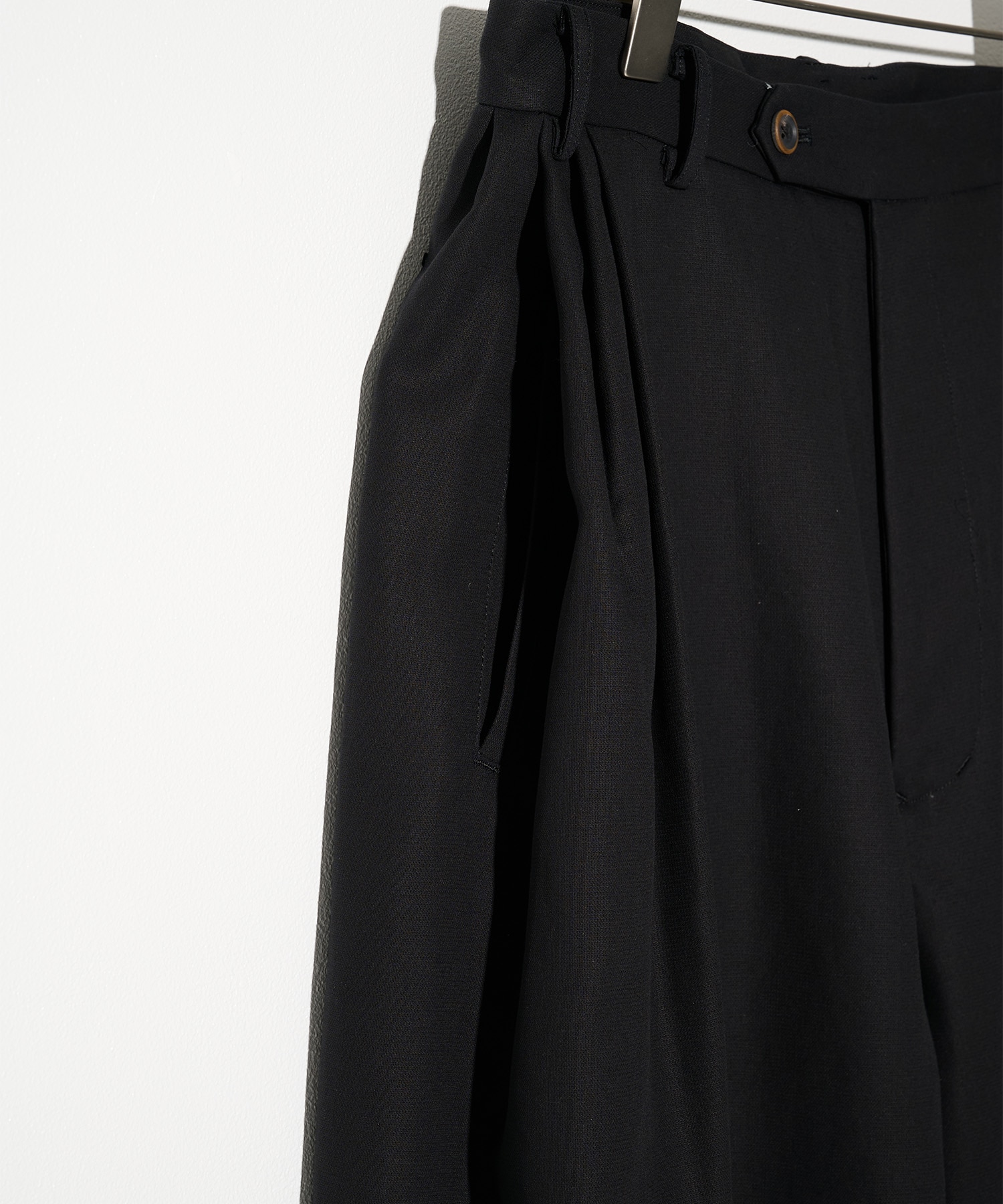 SEAMLESS SIDE FOLD WIDE PANTS SOSHIOTSUKI