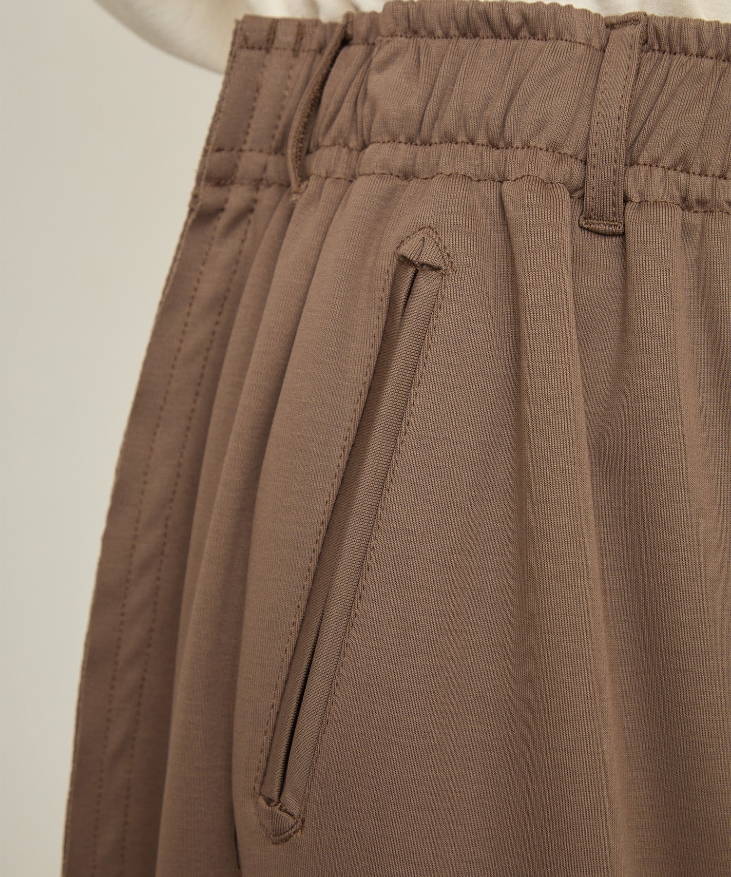 SLIT  PANTS I'm here