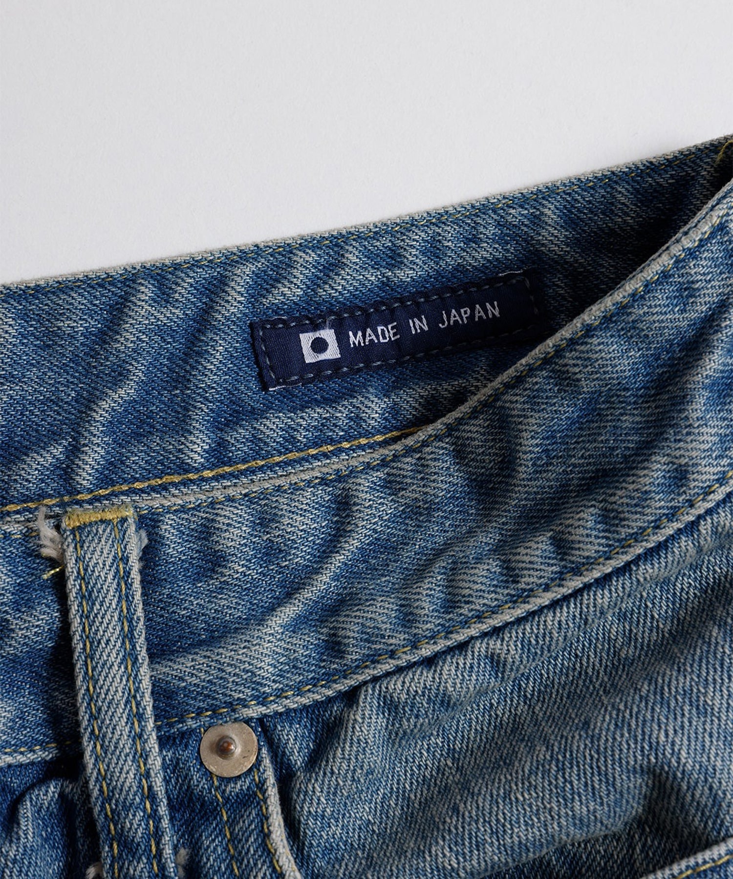 WIDE FIT DENIM CS135 FDMTL