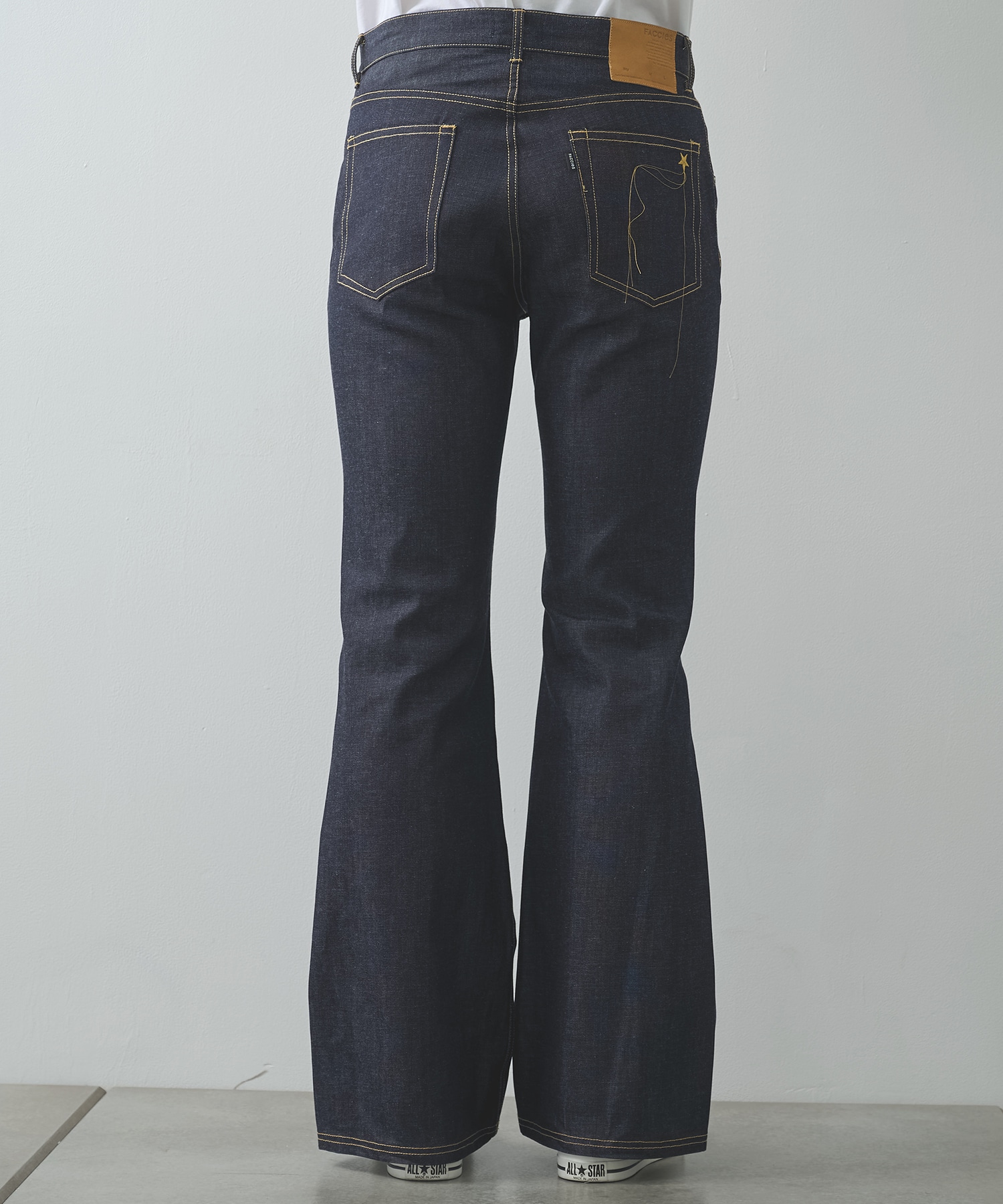 RIGID LIGHT OZ DENIME FLARE PAMTS FACCIES