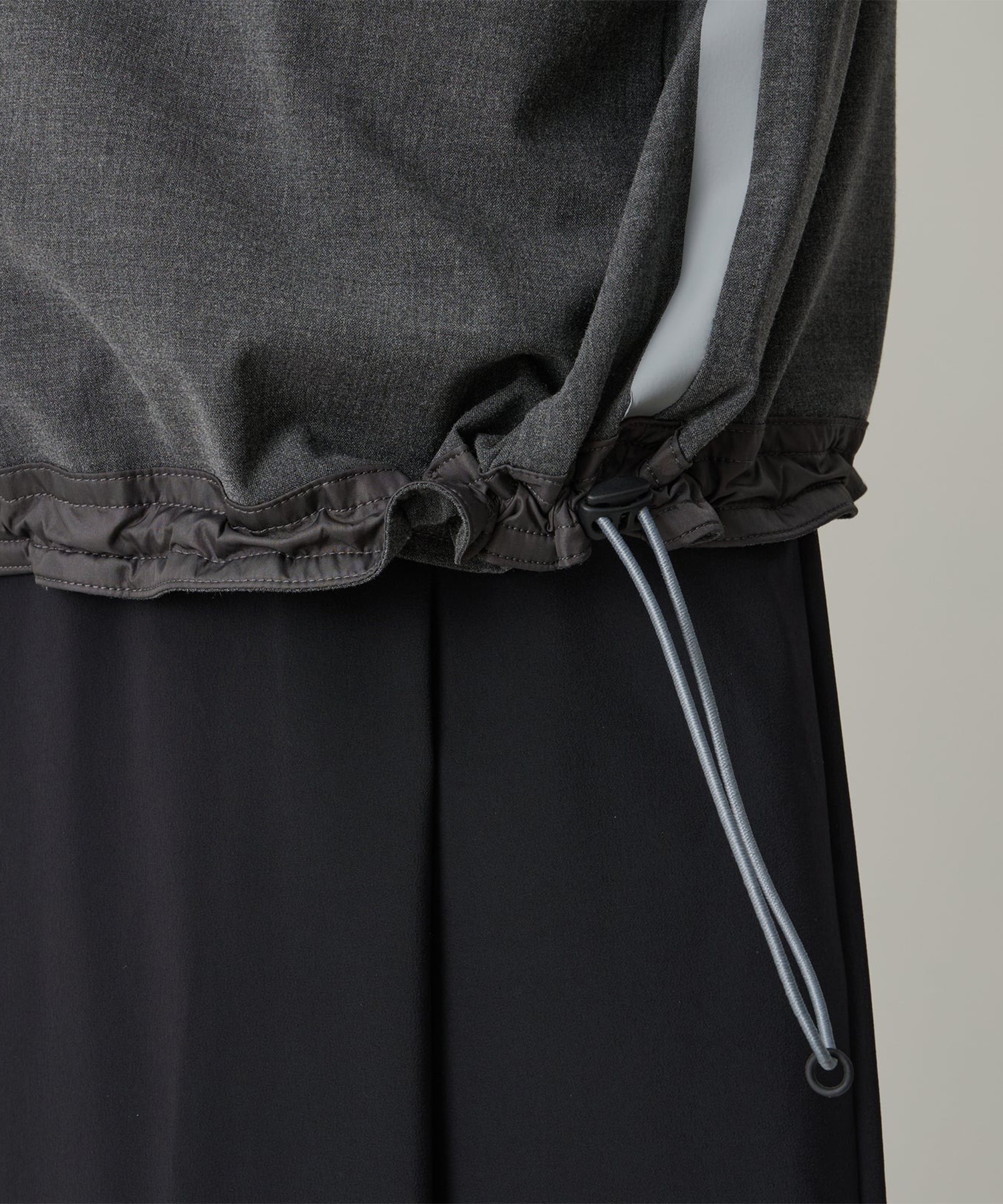 MID GUSSET SLEEVE BLOUSON White Mountaineering