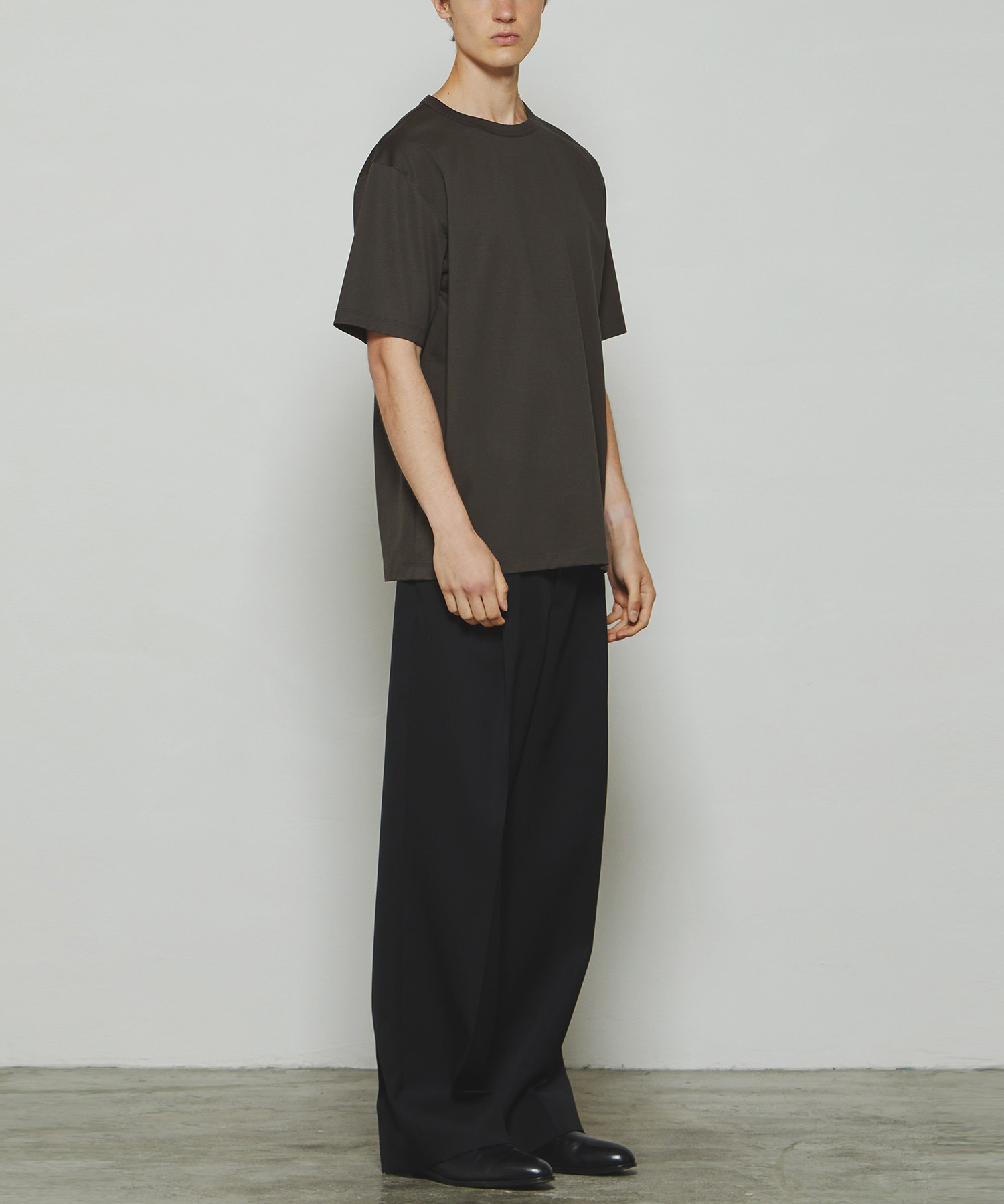 THE T-SHIRT THE RERACS