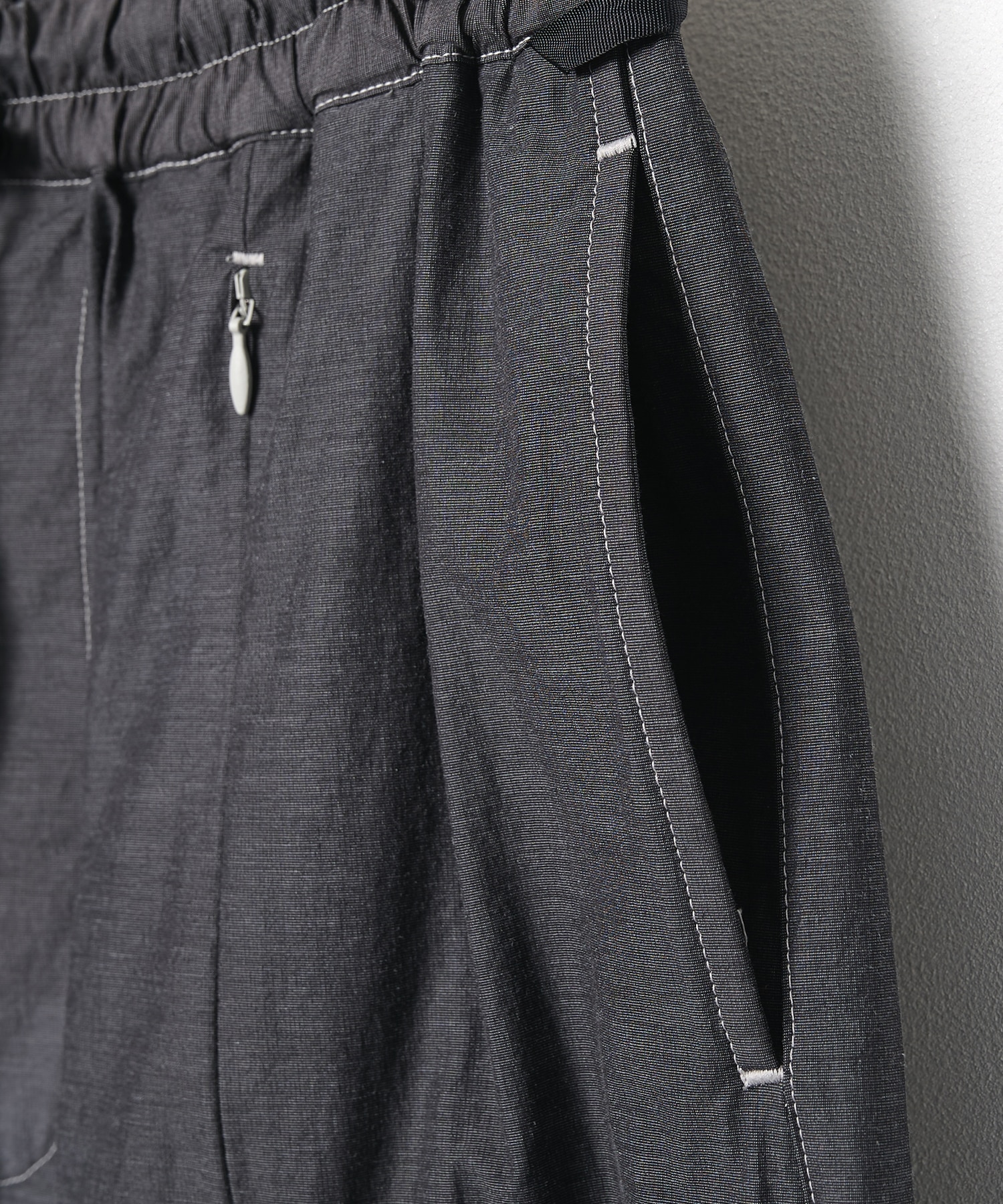 THE BREATHABLE GRADIENT GARMENT DYEING S/L PANTS POLIQUANT