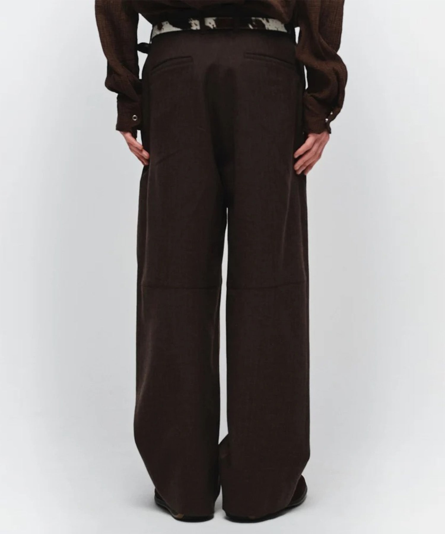 DRAPING TUCK SLACKS JieDa