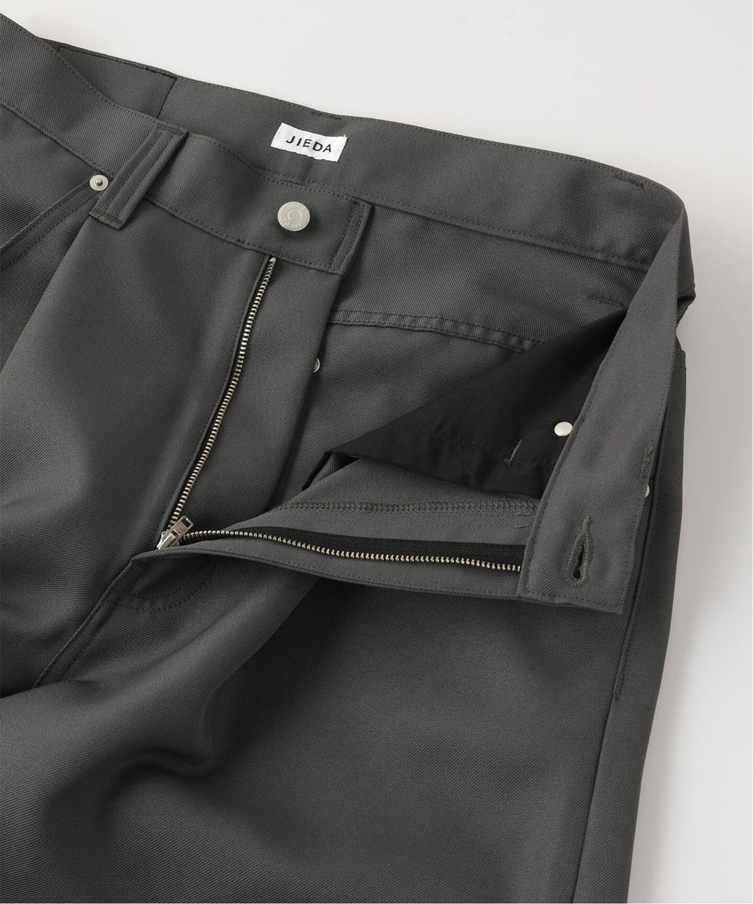 WIDE ONE TUCK STRAIGHT PANTS JieDa