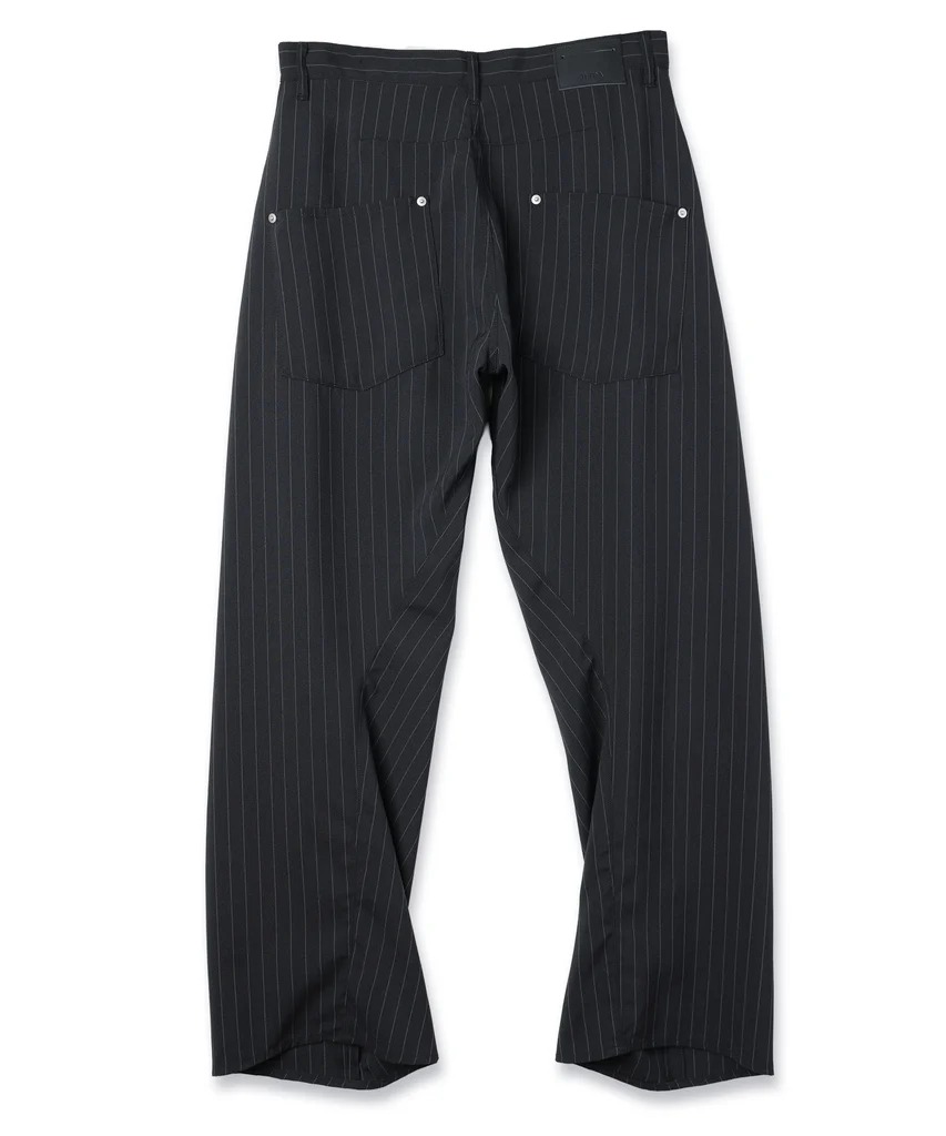 3D STRIPE CUTTING PANTS JieDa