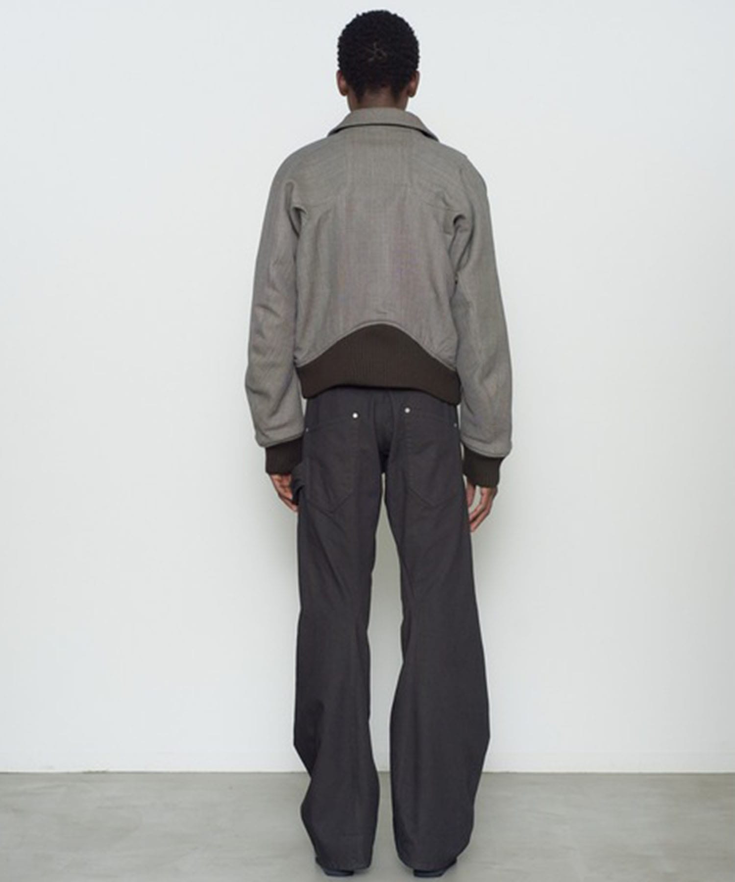 ZIP UP PADDED SHORT BOMBER JACKET NVRFRGT