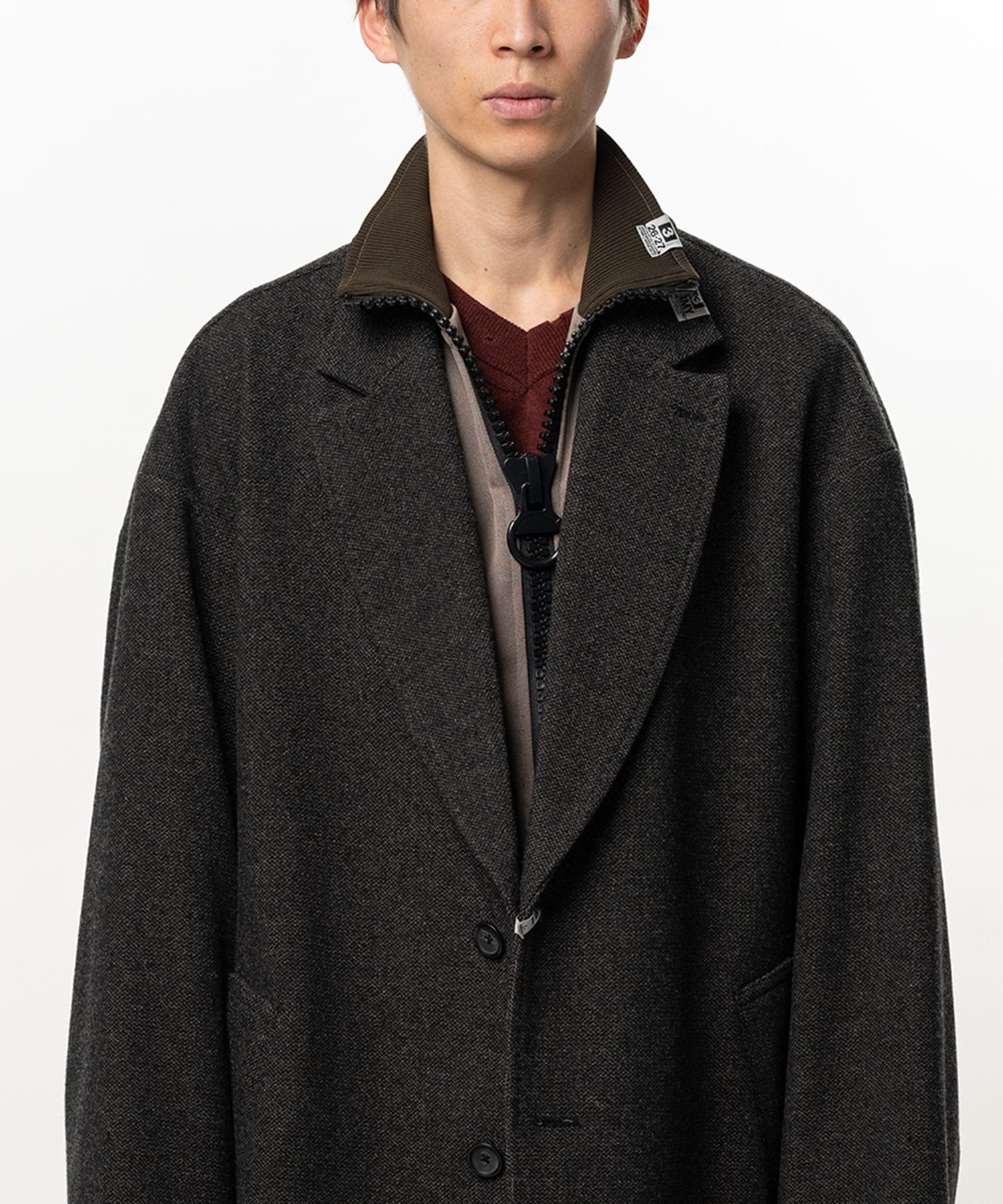 SHIFTED SHOULDER COAT Maison MIHARA YASUHIRO