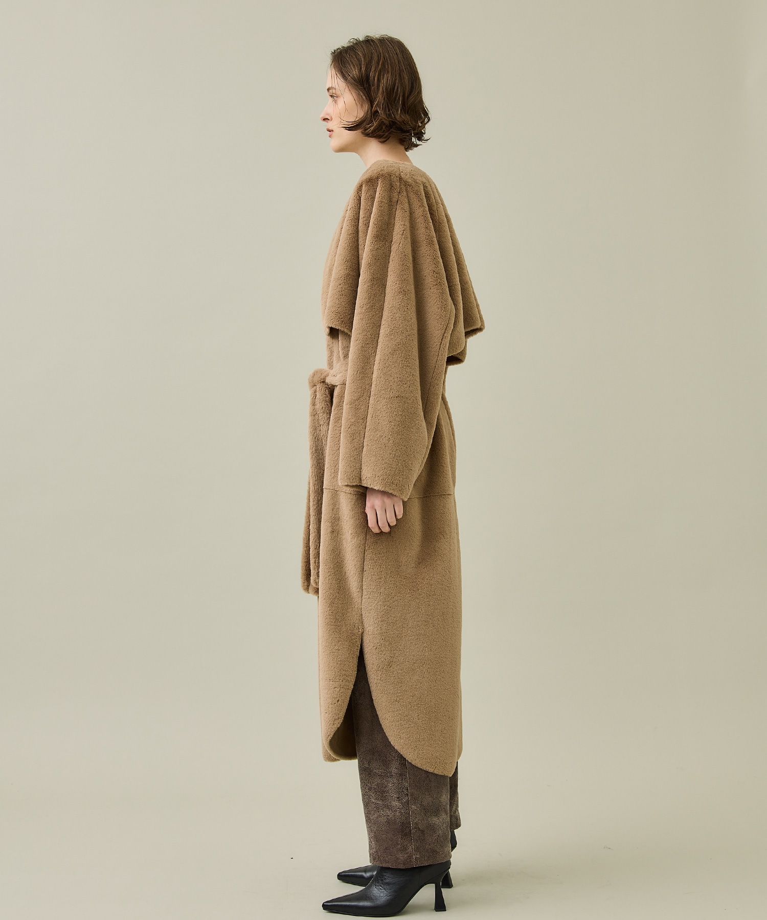 MANY WAY USEFUL BOA COAT｜STUDIOUS