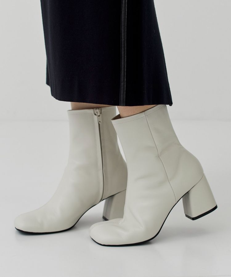 CITY〉レザーラウンドシェイプブーツ(2 IVORY): STUDIOUS: WOMENS 