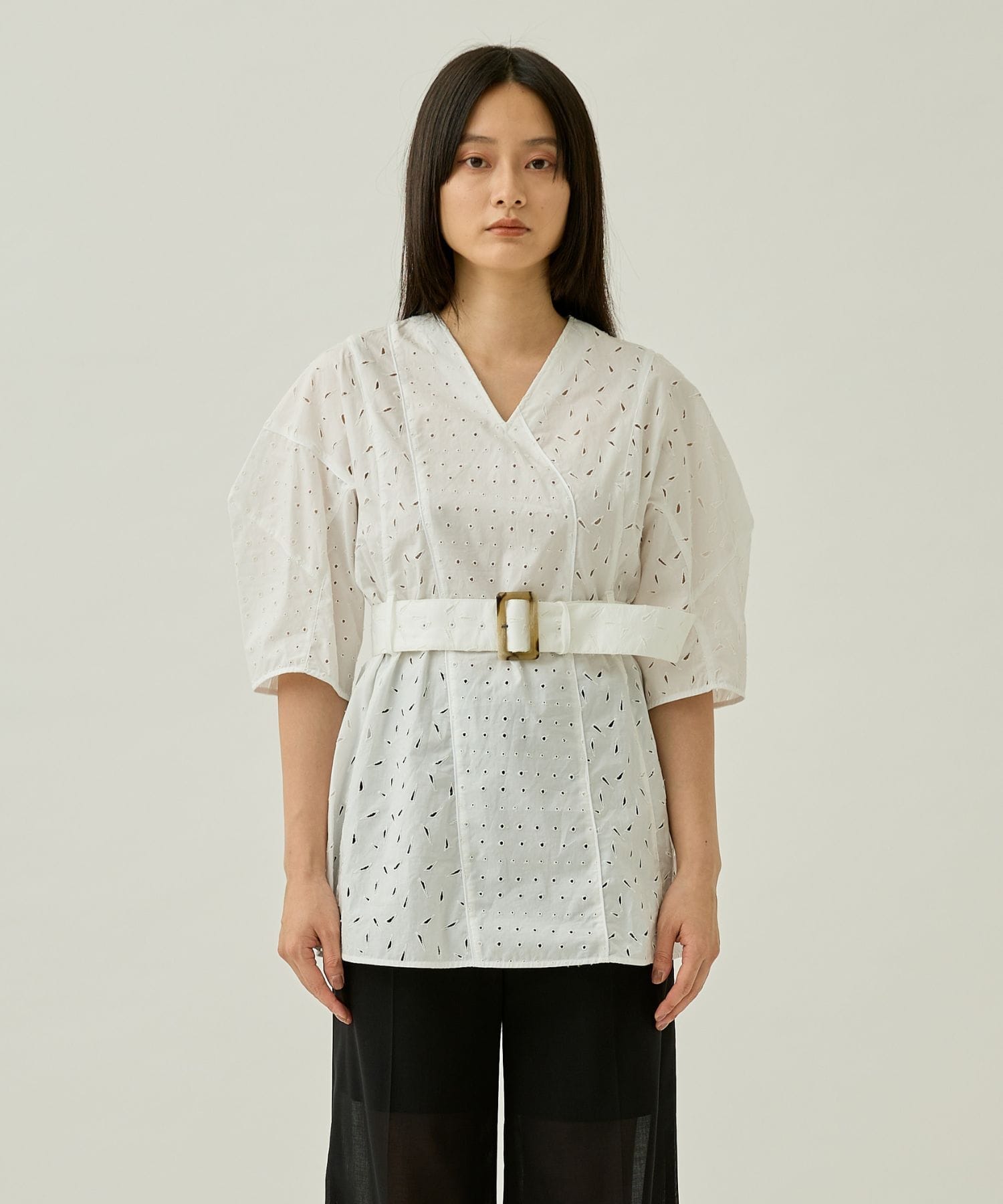 Scar lace belted pullover WH AKIRANAKA