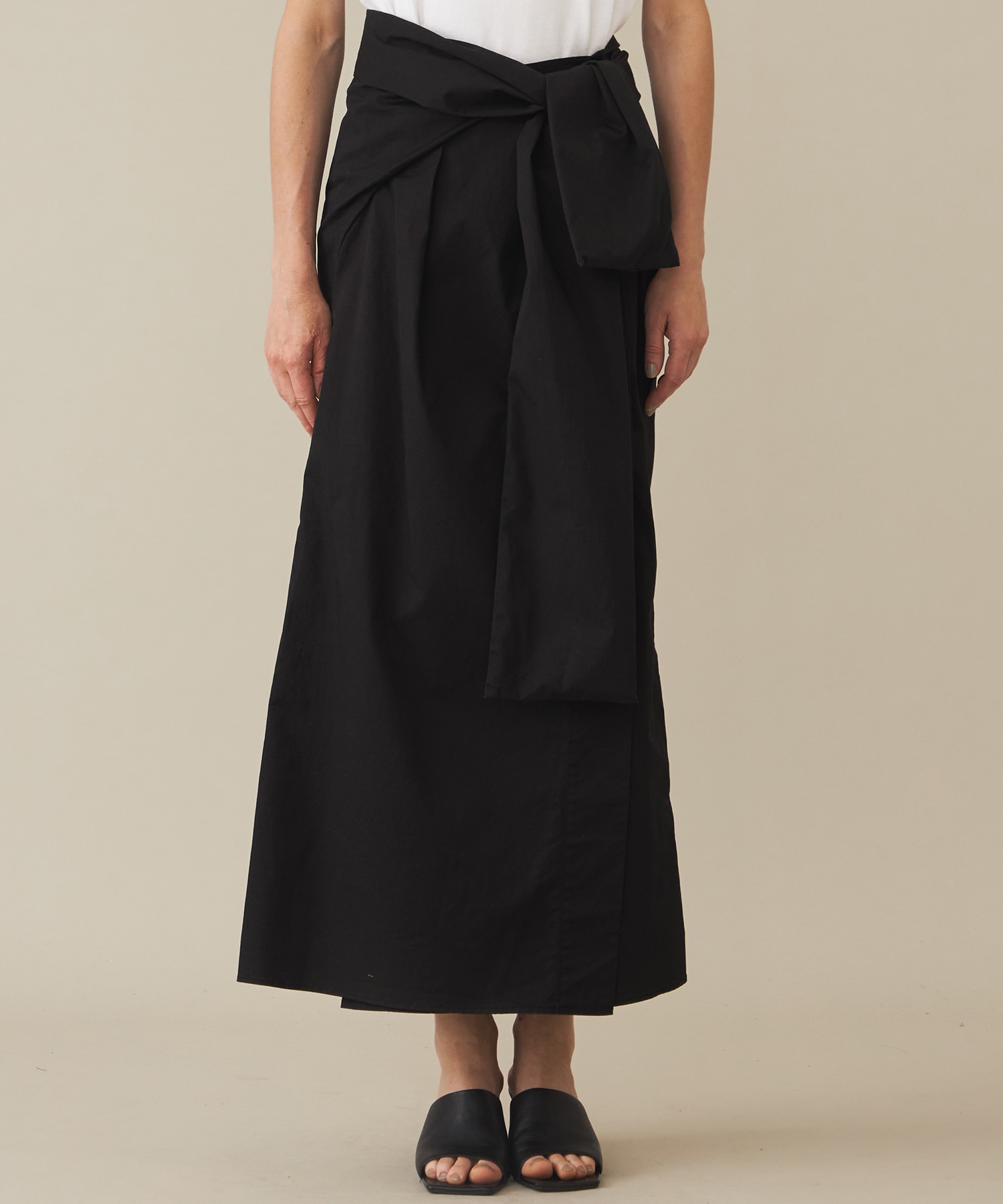 Cotton wrap skirt(36 BLACK): IIROT: WOMENS｜ STUDIOUS ONLINE公式