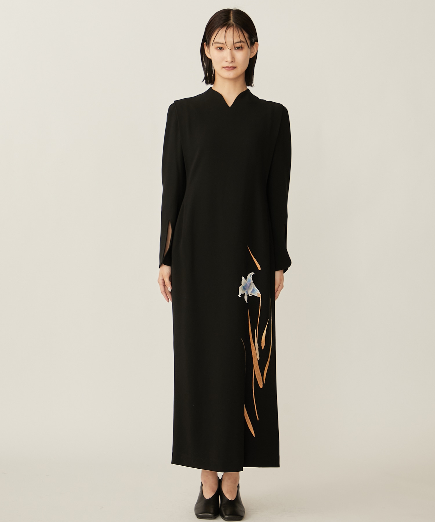 Triacetate Floral Embroidery Dress(2 BLACK): Mame Kurogouchi