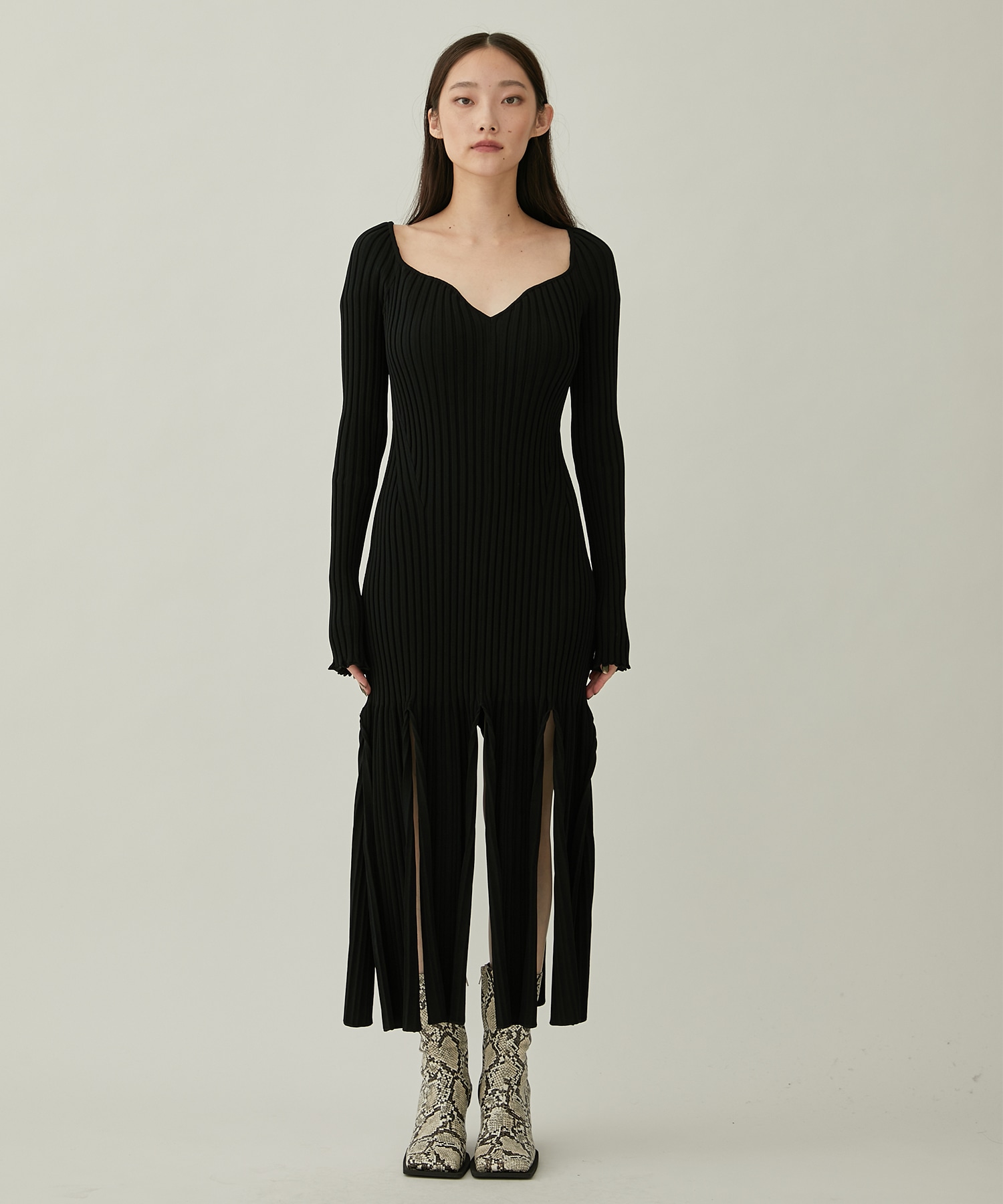 RIB KNIT SLIT DRESS(1 BLACK): : WOMENS｜ STUDIOUS ONLINE公式通販サイト