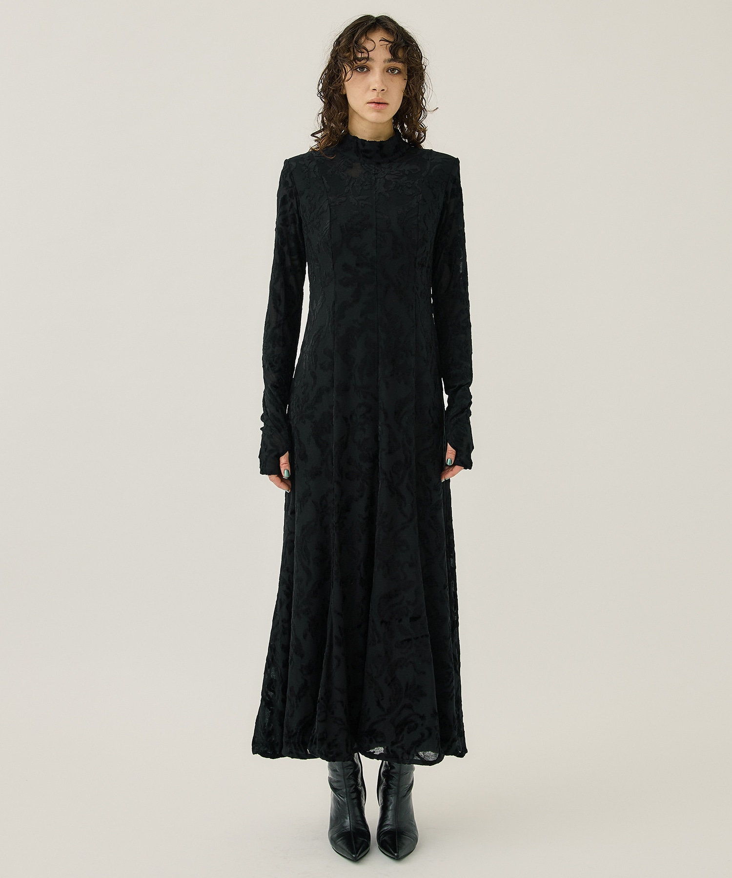 Snowflake jacquard velor dress(1 BLACK): MURRAL: WOMENS｜ STUDIOUS