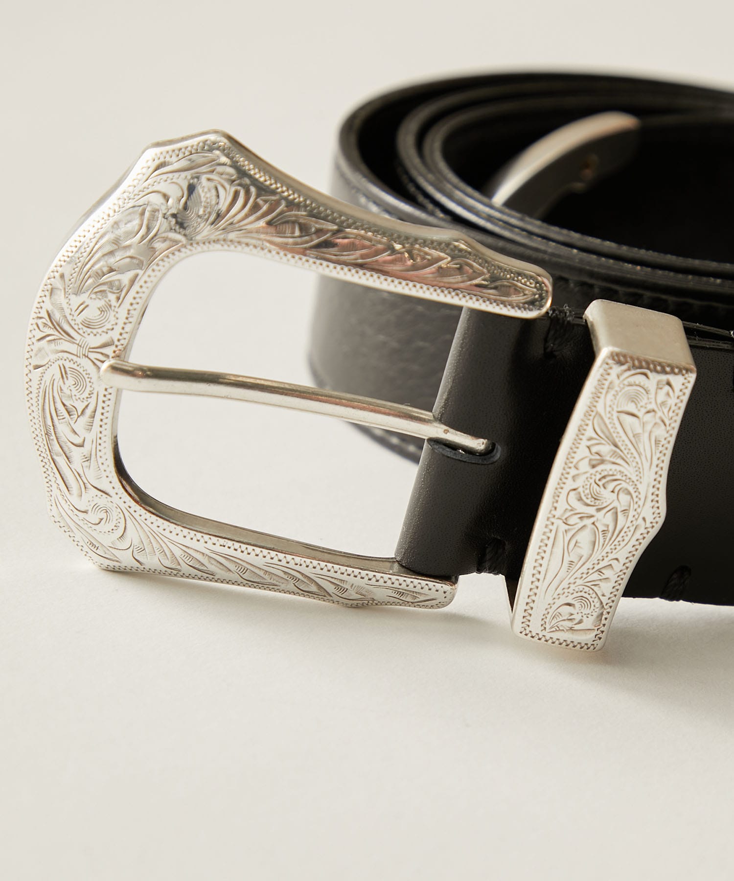Leather belt(FREE BLACK): TOGA PULLA: WOMENS｜ STUDIOUS ONLINE公式通販サイト