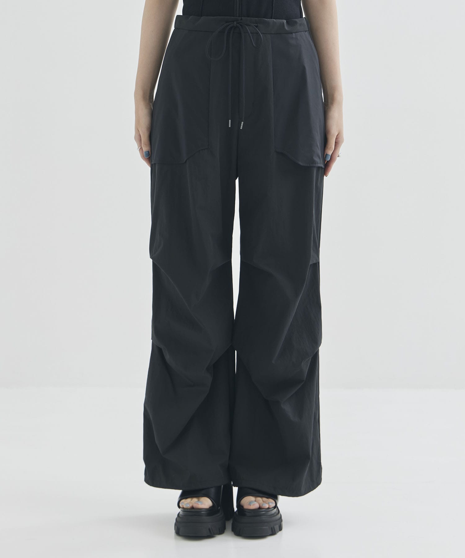 別注 parashute pants FEMMENT