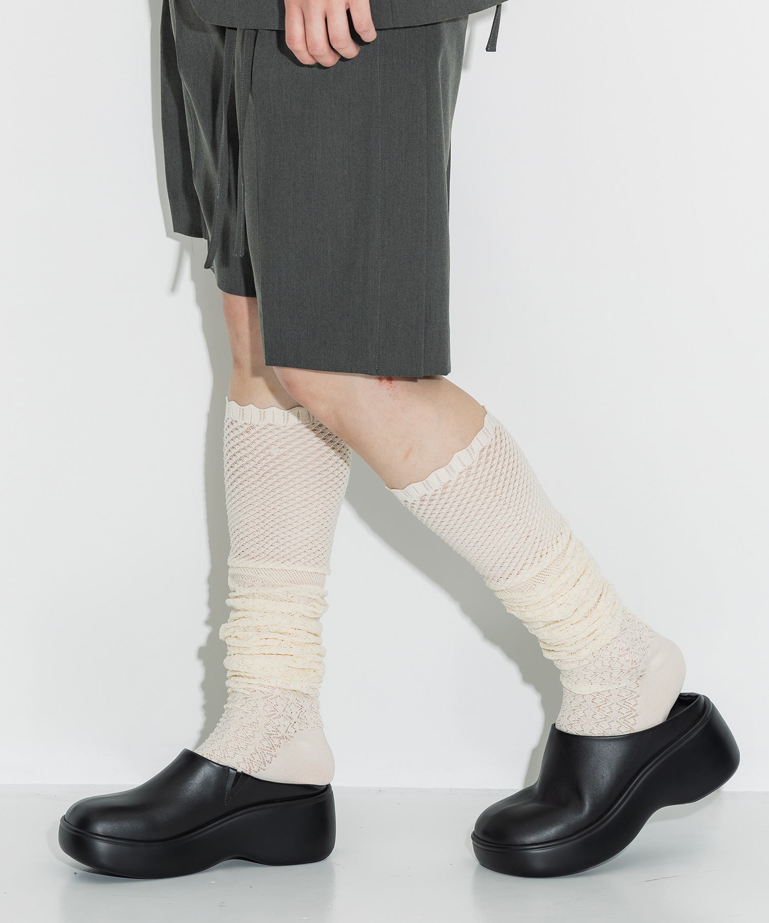 LACE KNEE SOCKS FETICO