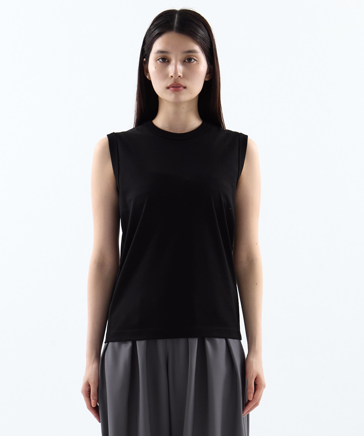 REFINA SLEEVELESS T-SHIRT CINOH