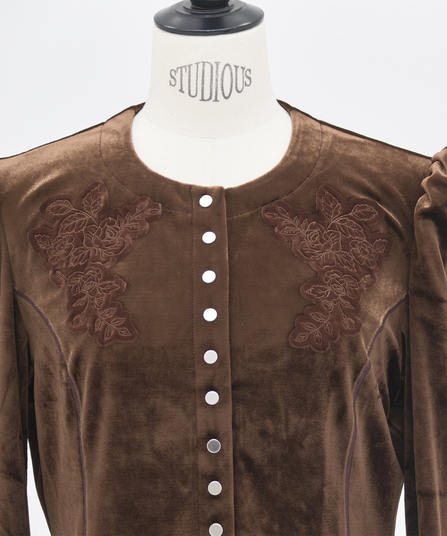 ROSE-EMBROIDERED VELOUR CARDIGAN FETICO