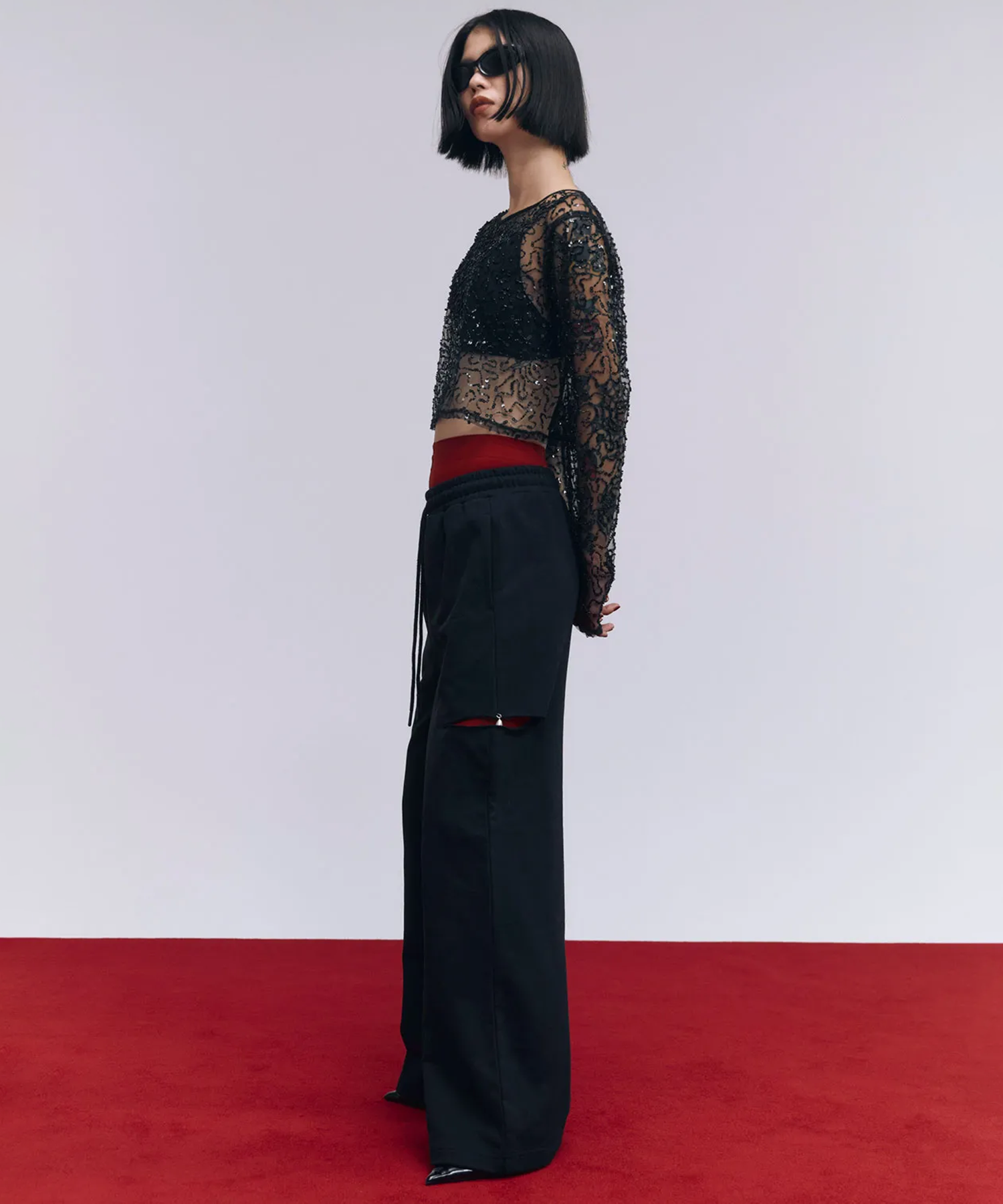 SLIT SWEAT PANTS with PEARL JOSEMOON