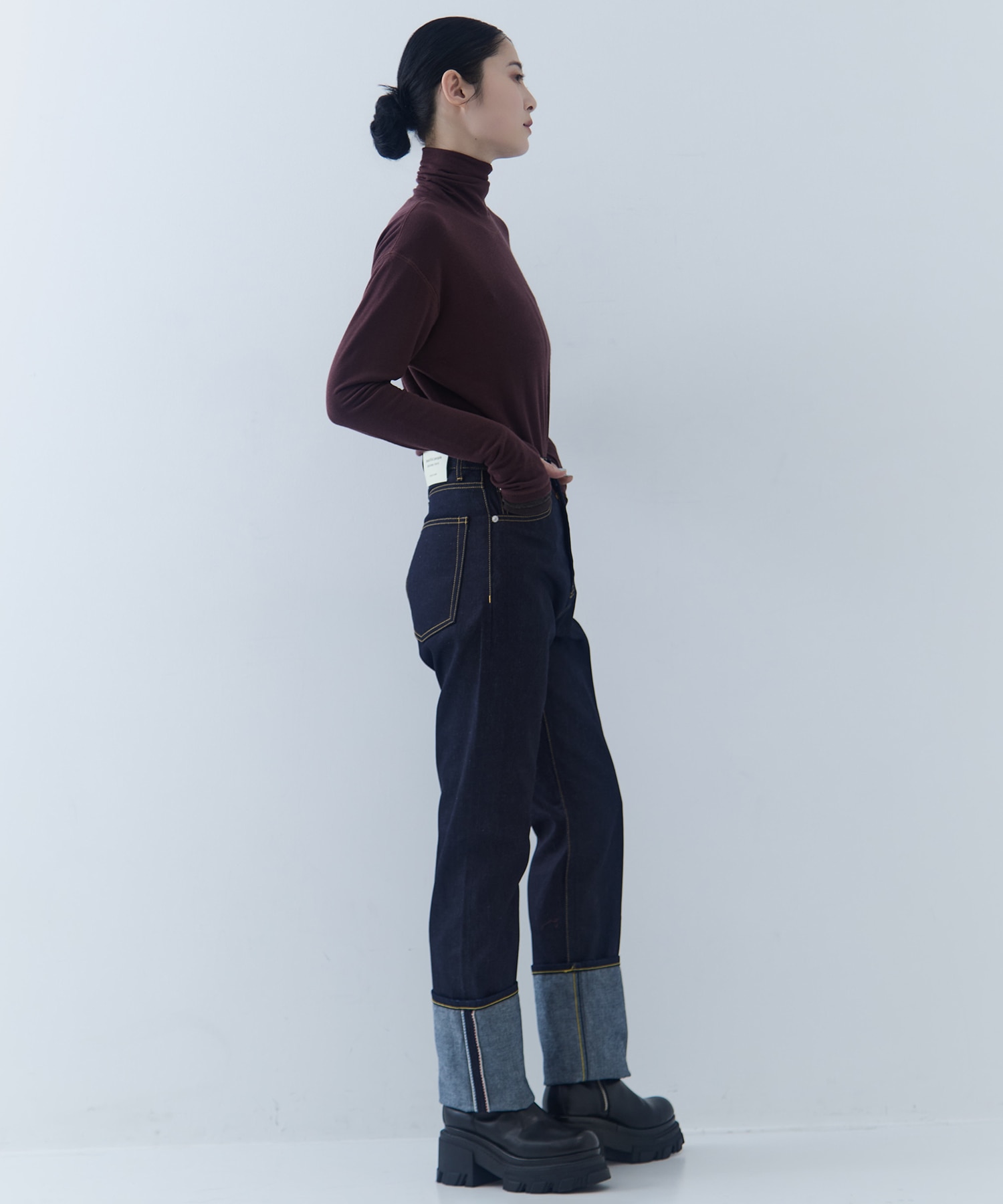 selvedge denim woman fits beautiful people