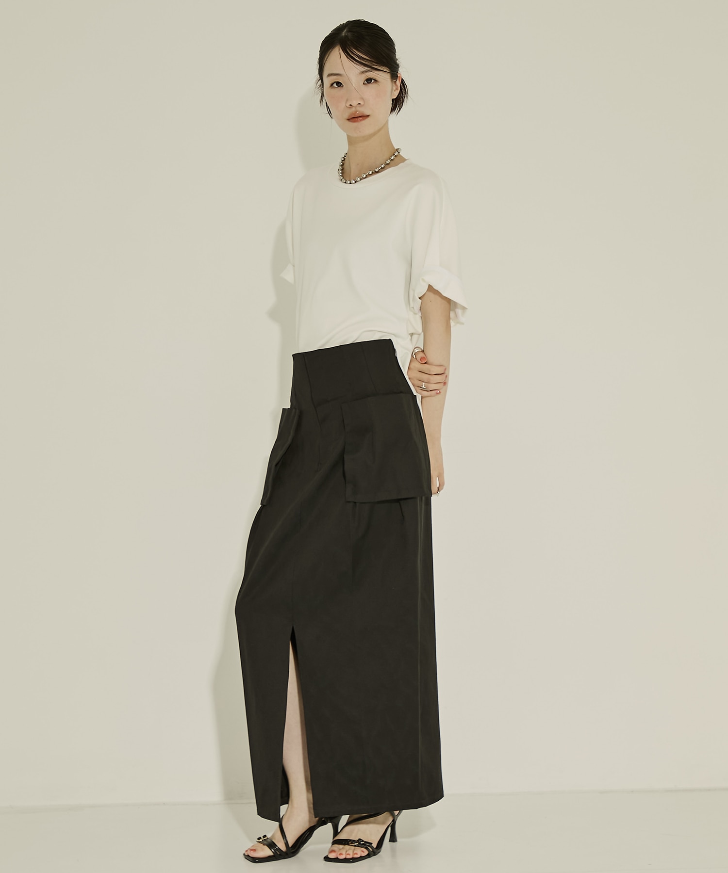 Leaf Jacquard Skirt STUDIOUS