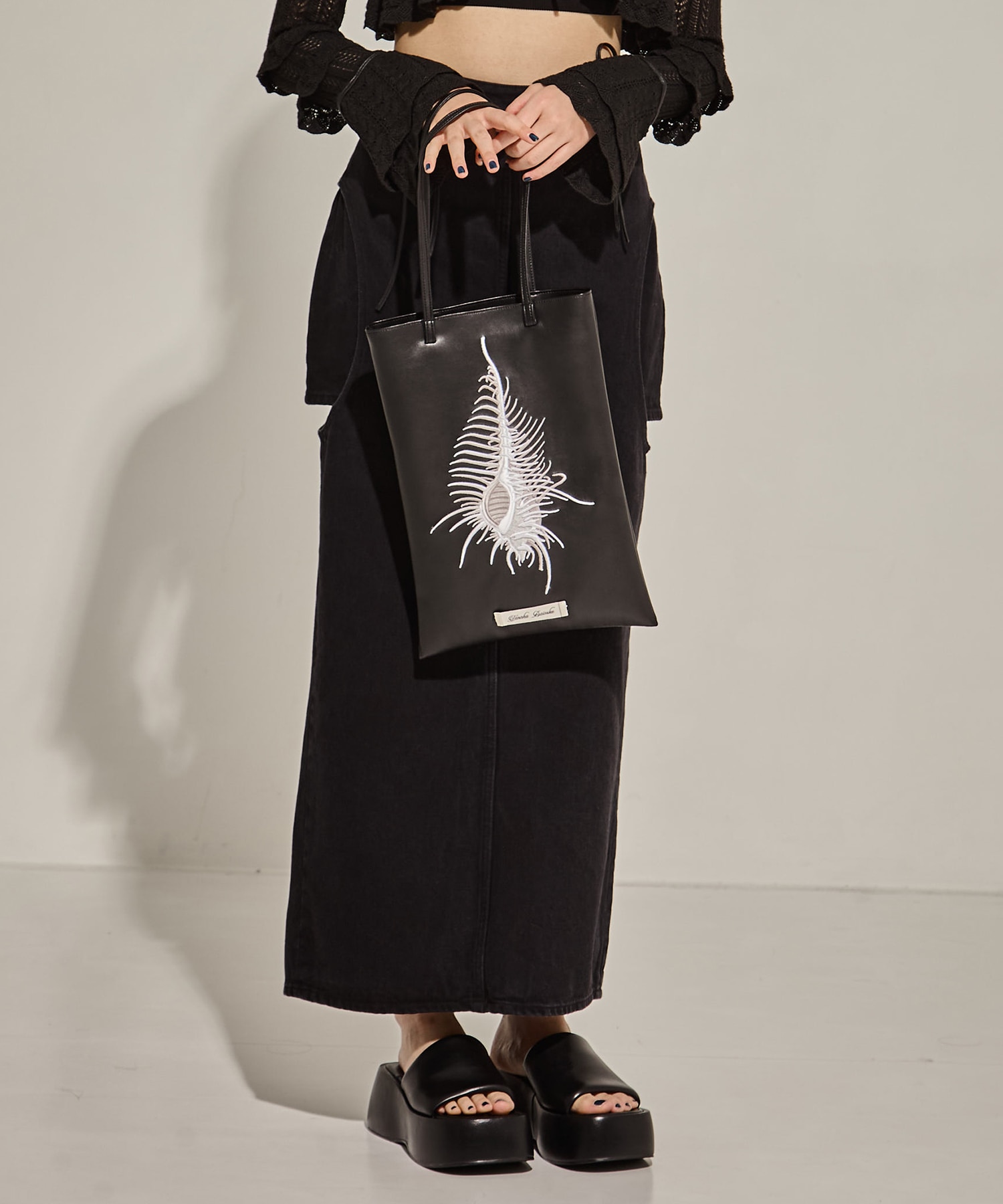 AKKIGAI leather bag tanakadaisuke