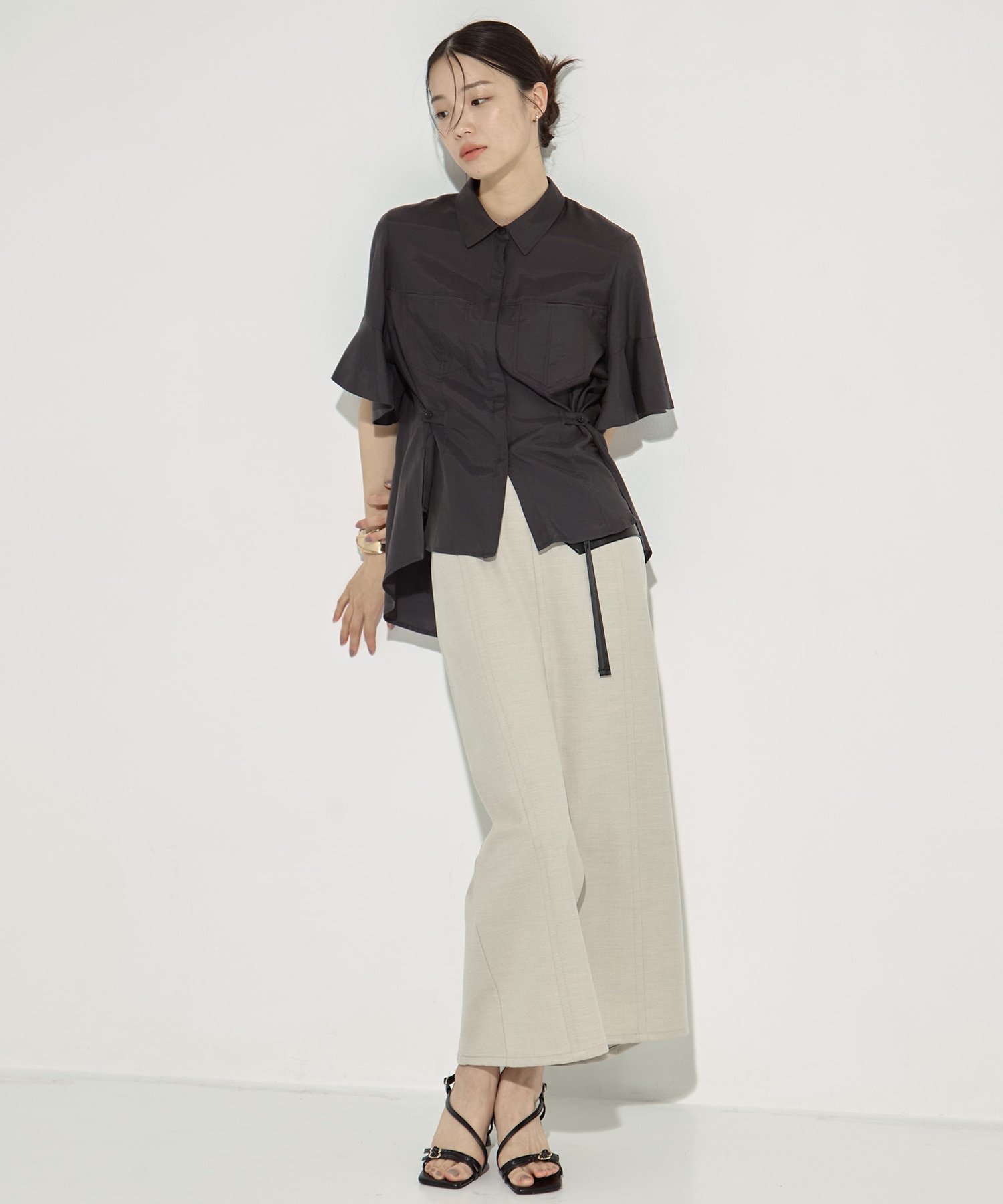 Hem Flare 2way Blouse STUDIOUS