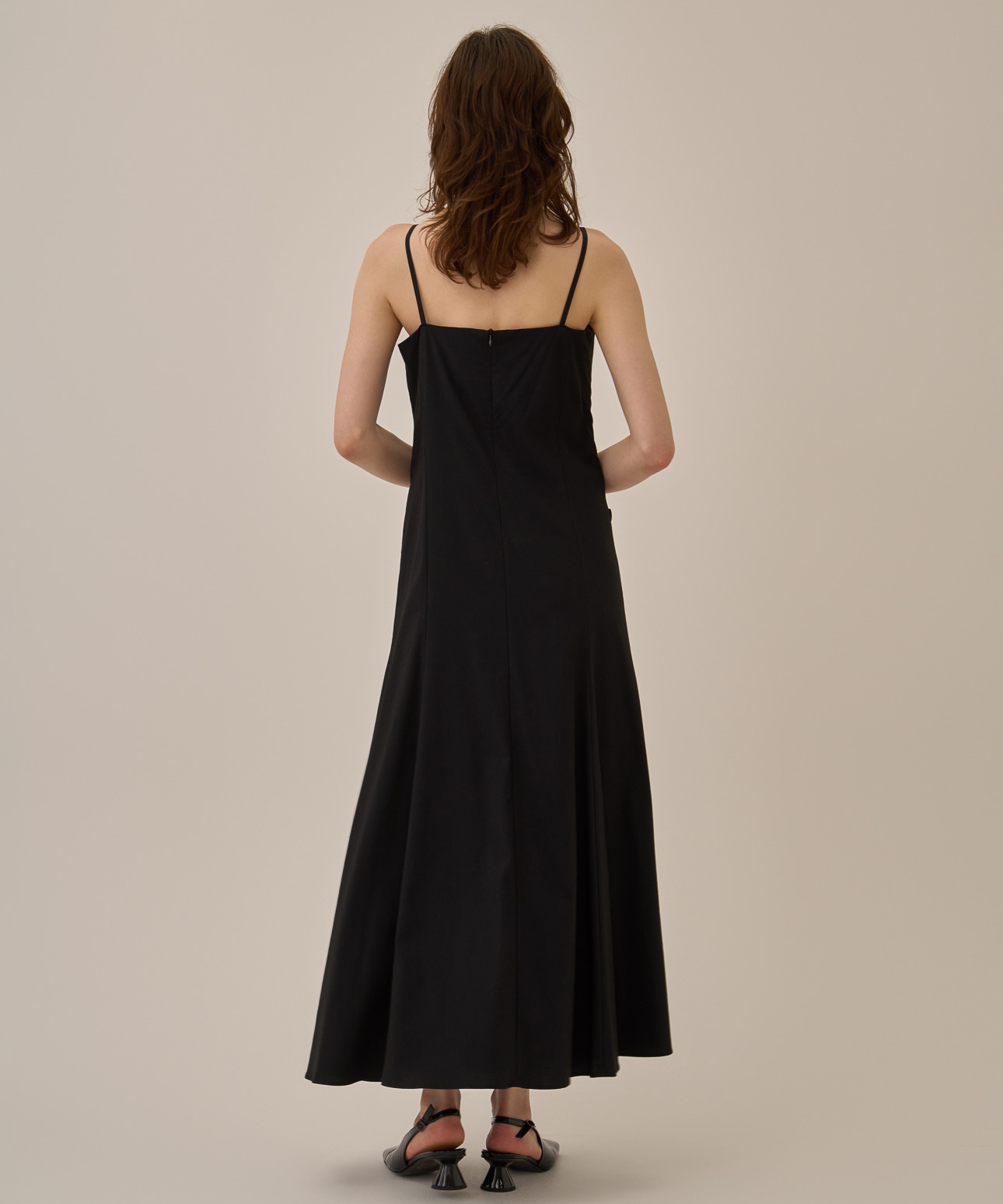 Nicole slip dress AKIRANAKA