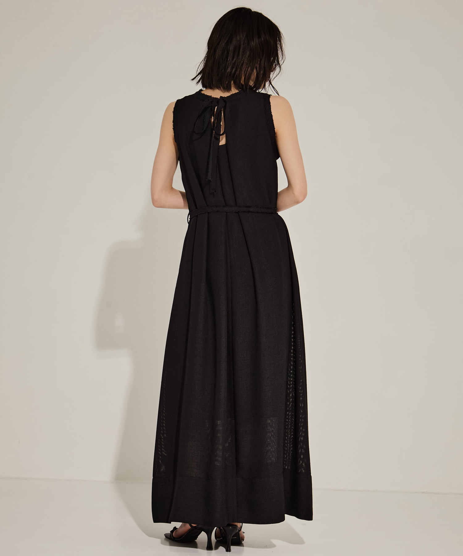 V Neck Sleeveless Mesh Dress STUDIOUS