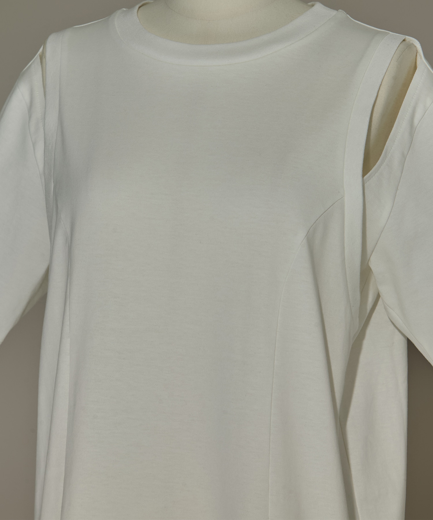 別注CUT OUT T-SHIRT CINOH