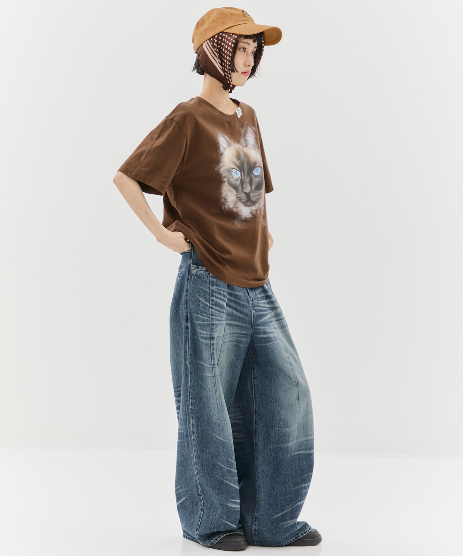 CAT PRINTED TEE Maison MIHARA YASUHIRO