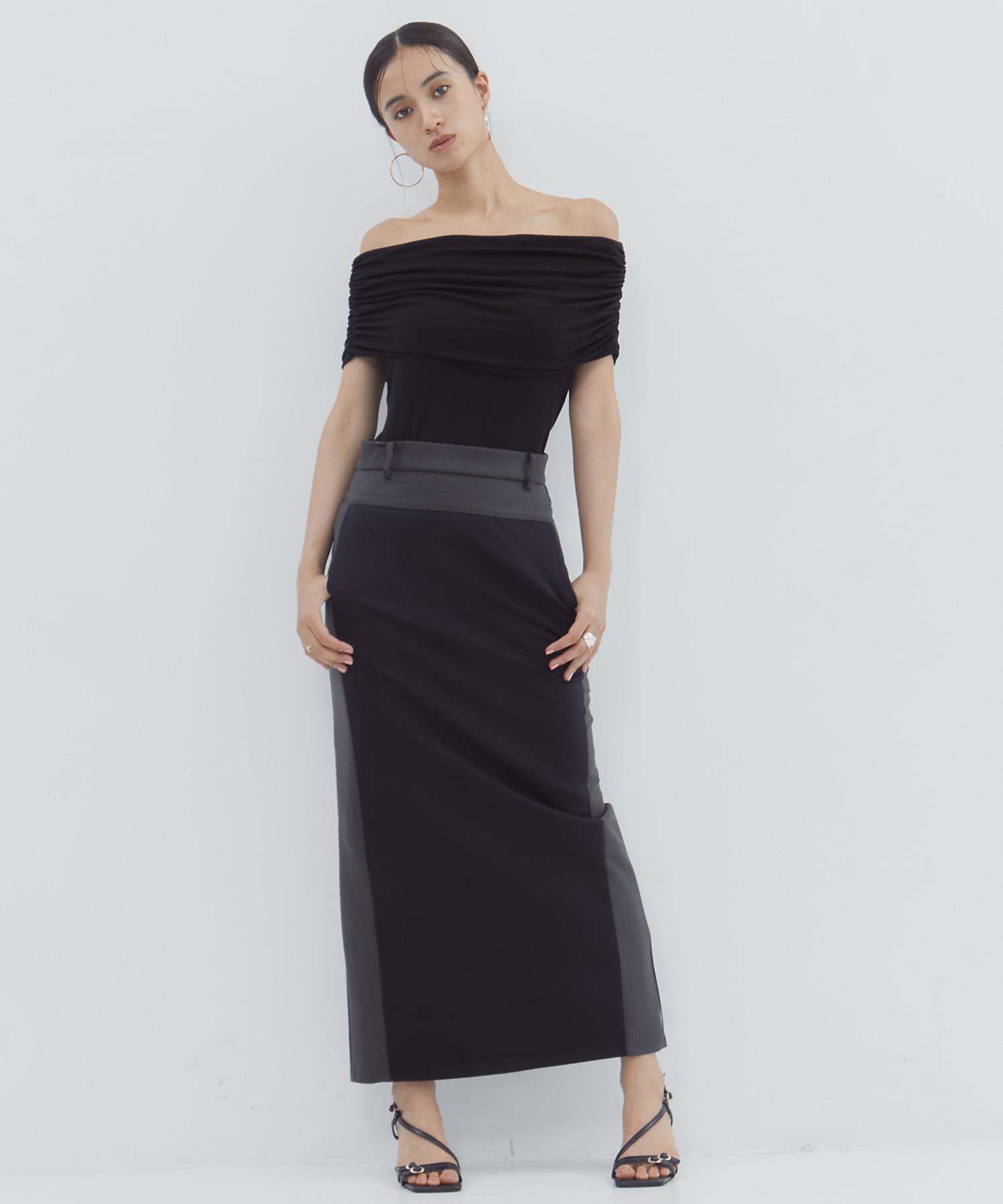 別注OFF SHOULDER TOPS determ