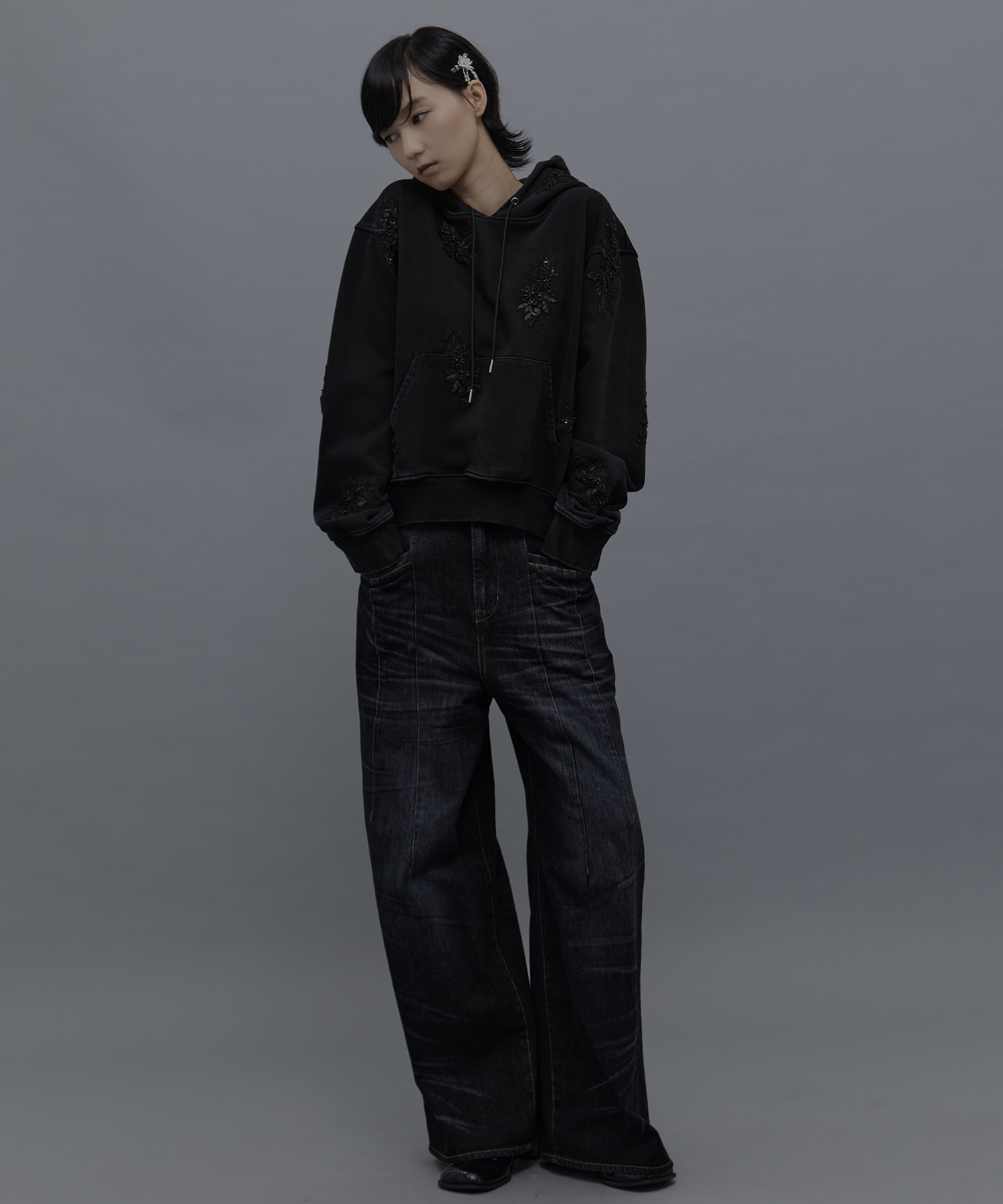 Tucked Wide Leg Jeans STUDIOUS