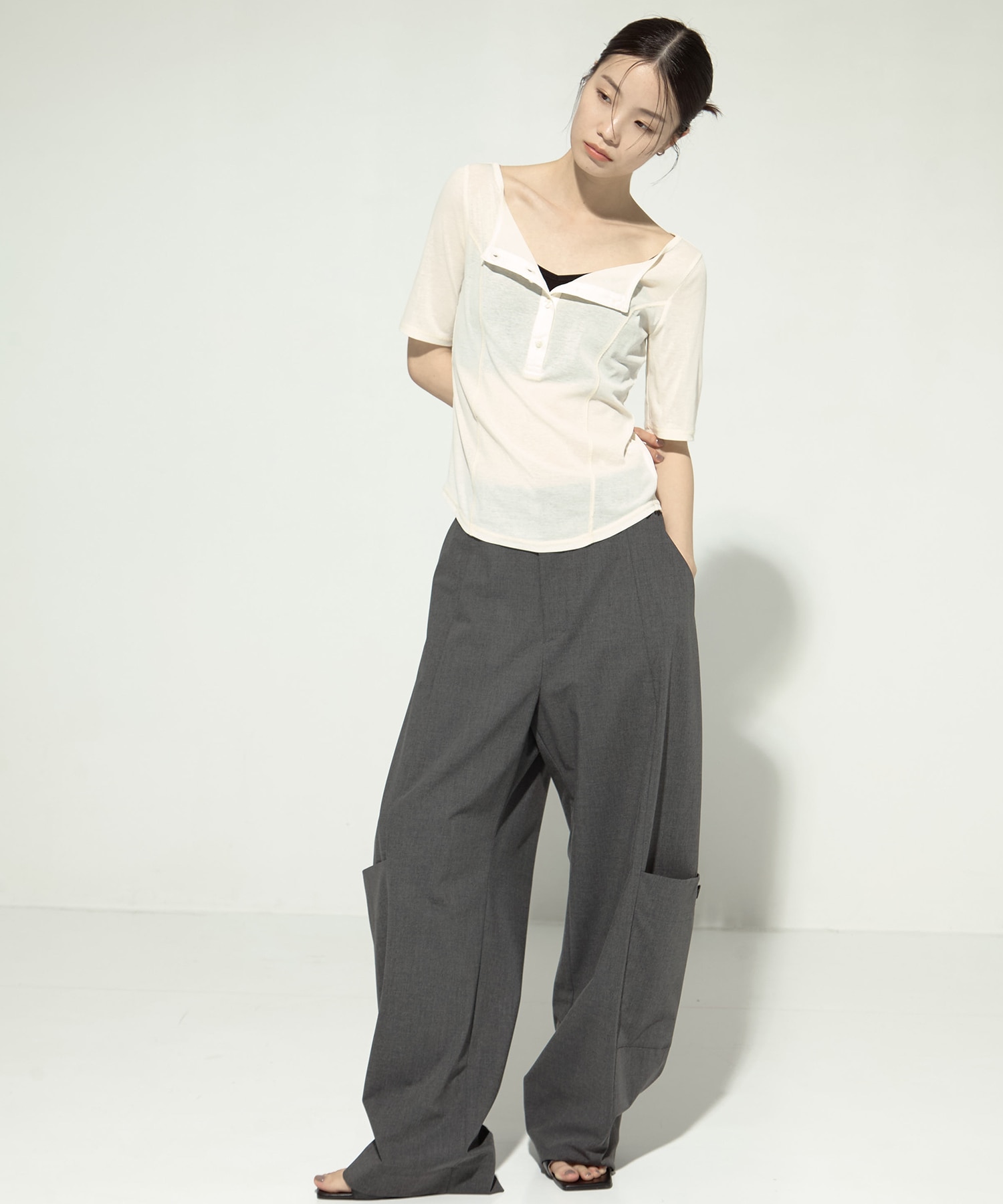 Barrel Leg Cargo Trousers STUDIOUS