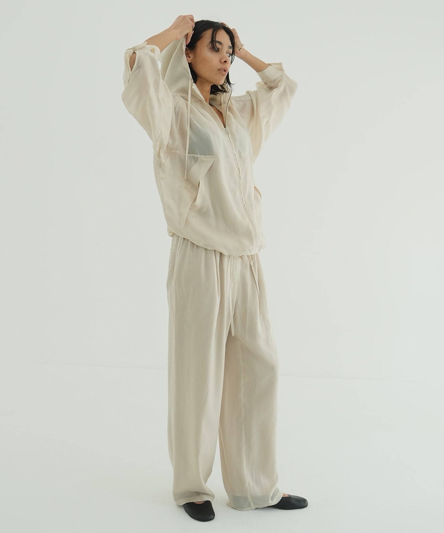 SHEER AIRY PANTS CLANE