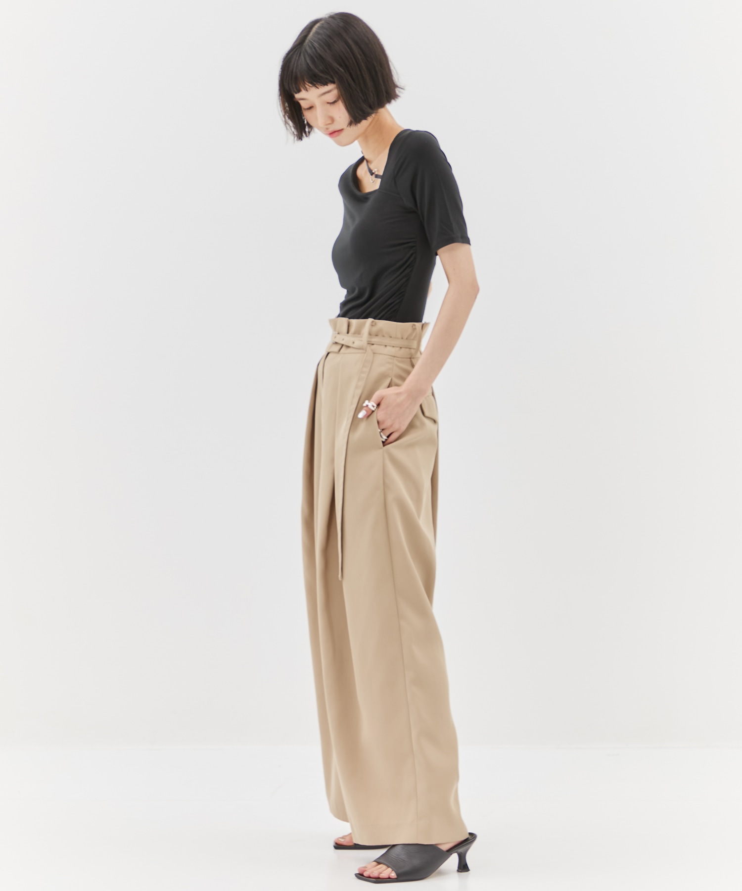 Back Asymmetry Chino Pants STUDIOUS