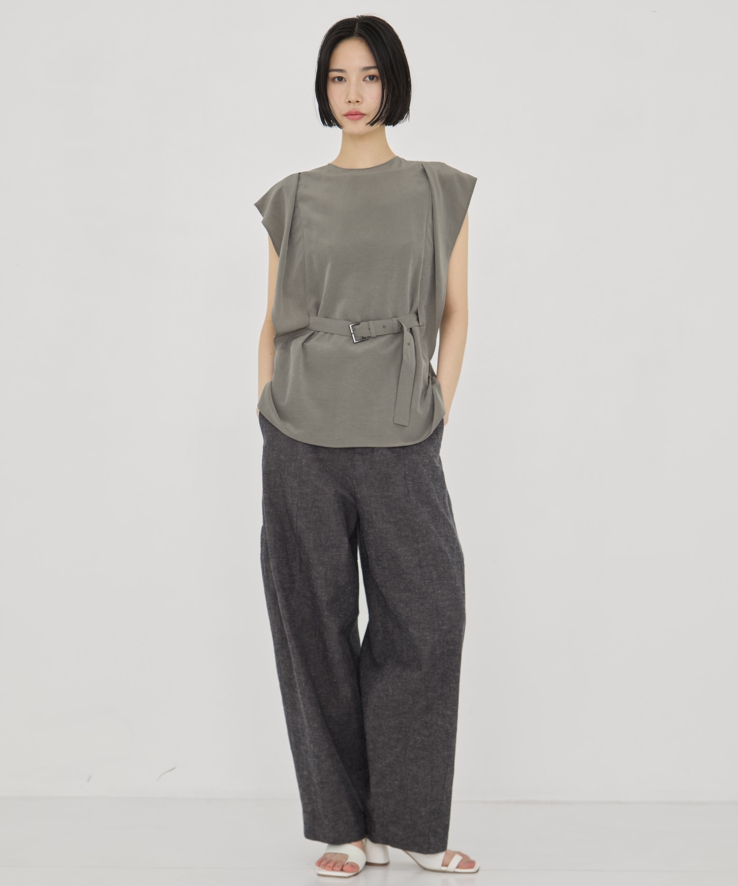 Miriam panel pants AKIRANAKA