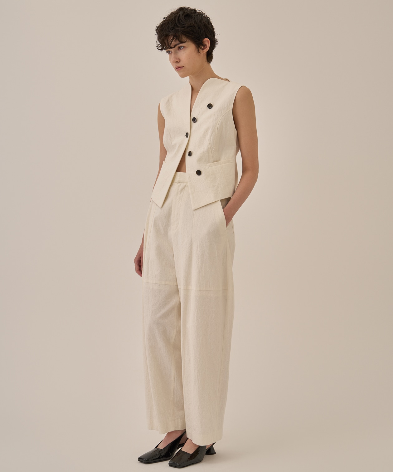 Miriam panel pants AKIRANAKA