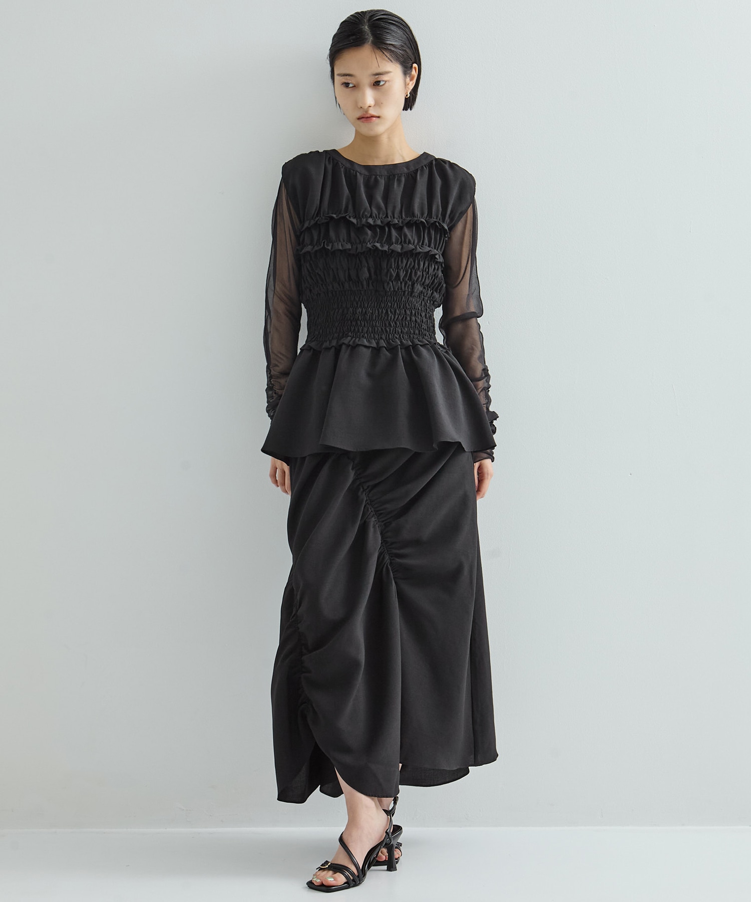 GATHER SHIRRING SKIRT STUDIOUS