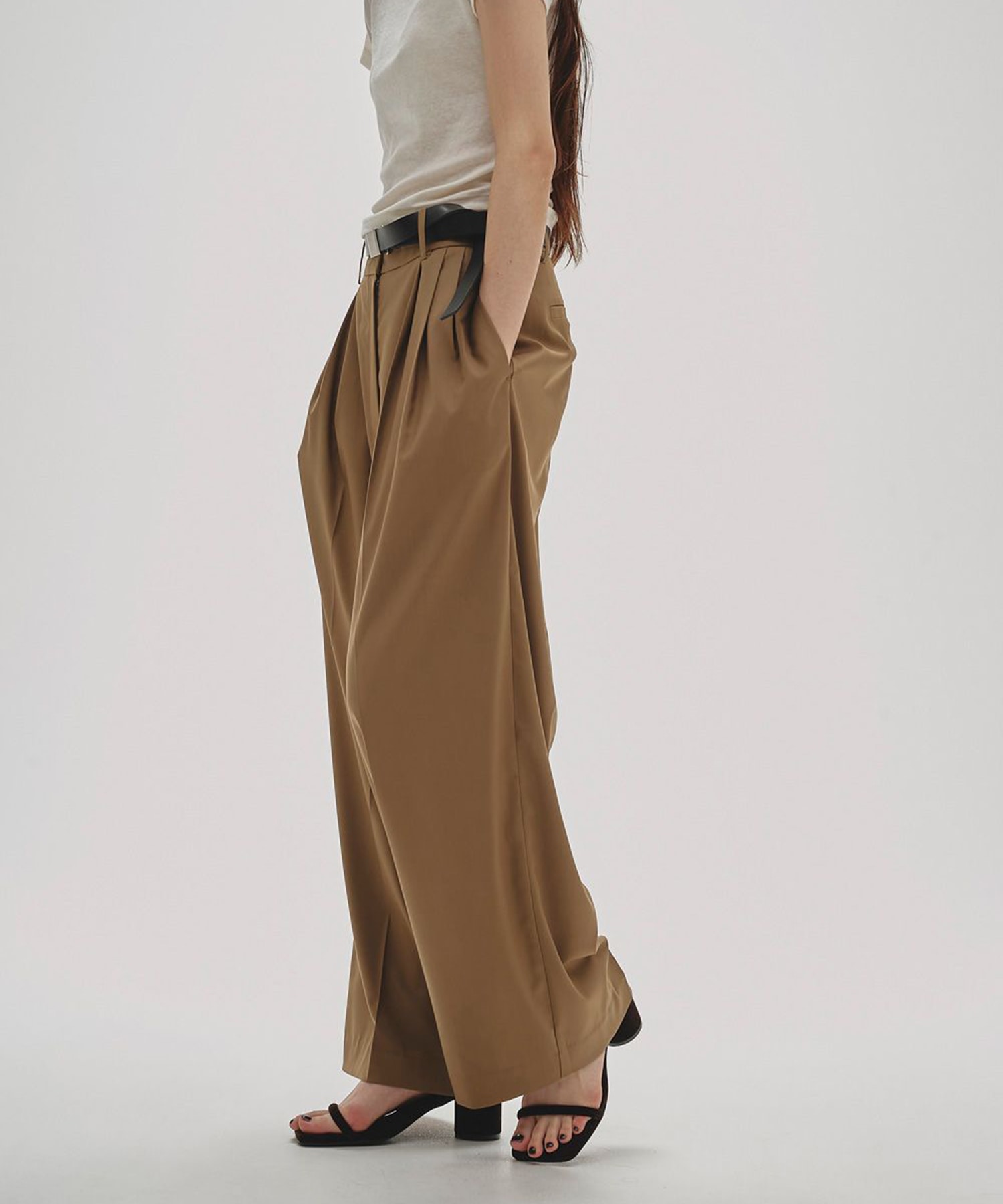 Lightweight Tuck Trousers TODAYFUL
