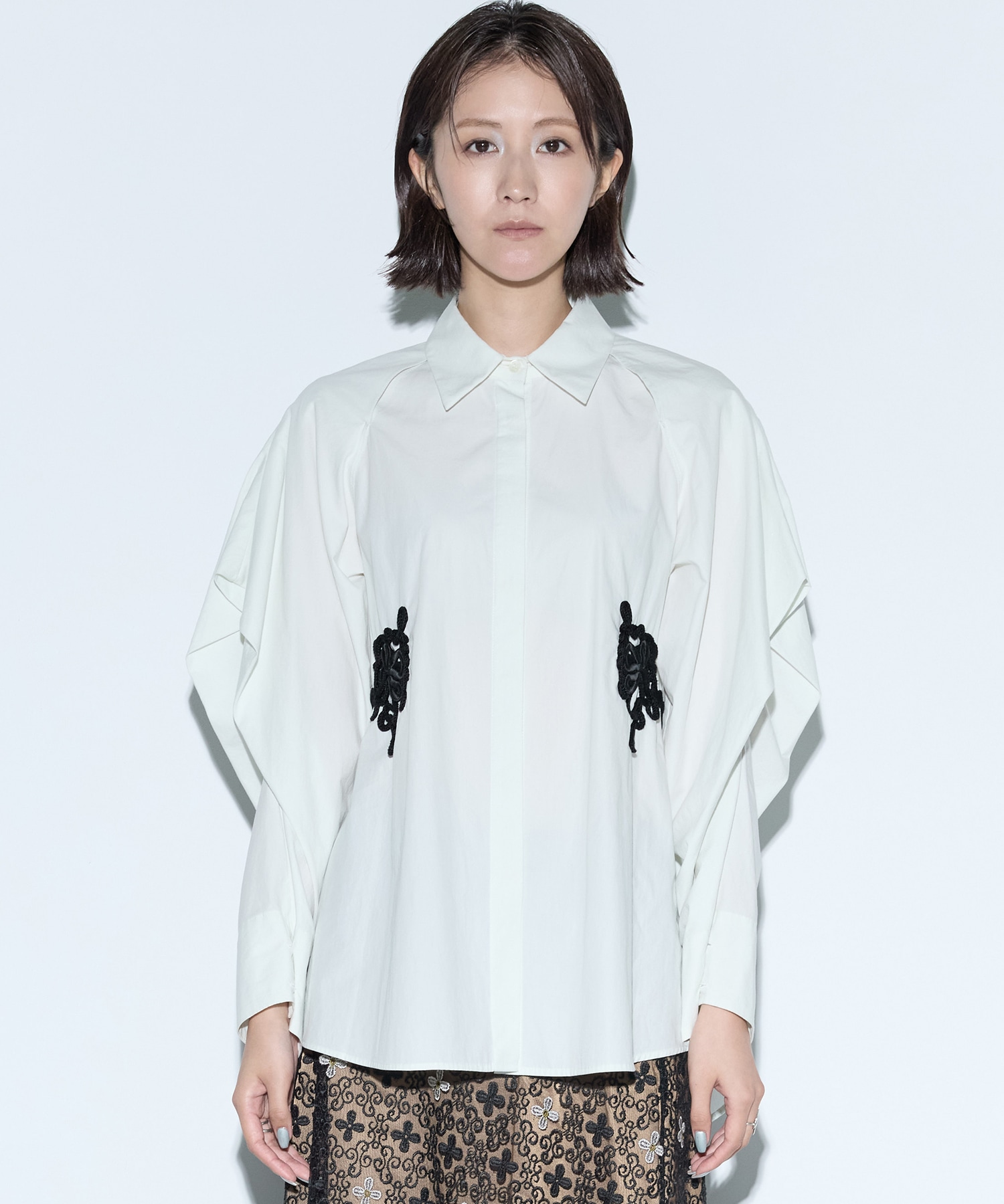 Trillium embroidered shirt MURRAL