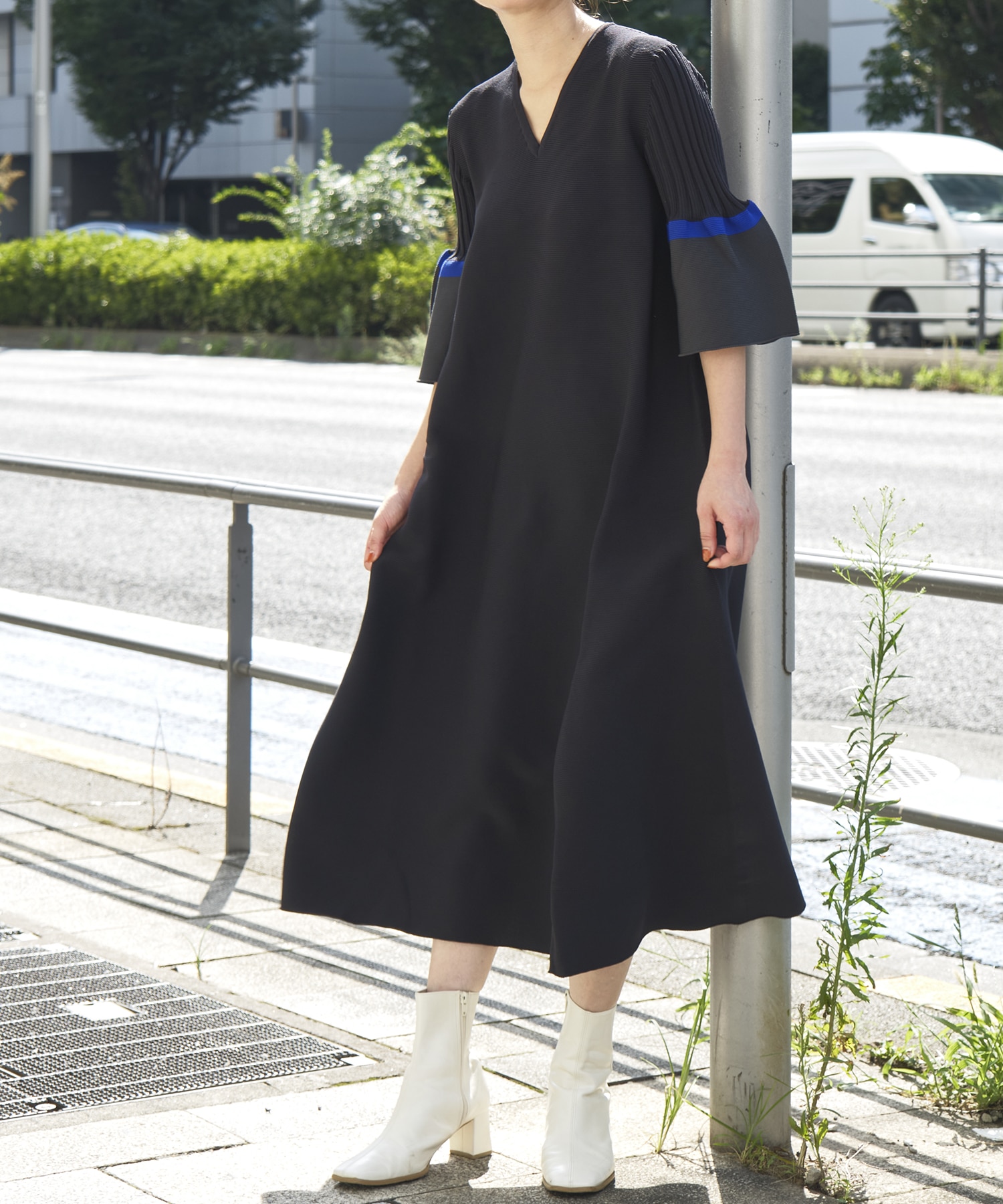 POTTERY SHORT BELL SLEEVE FLARE DRESS CFCL