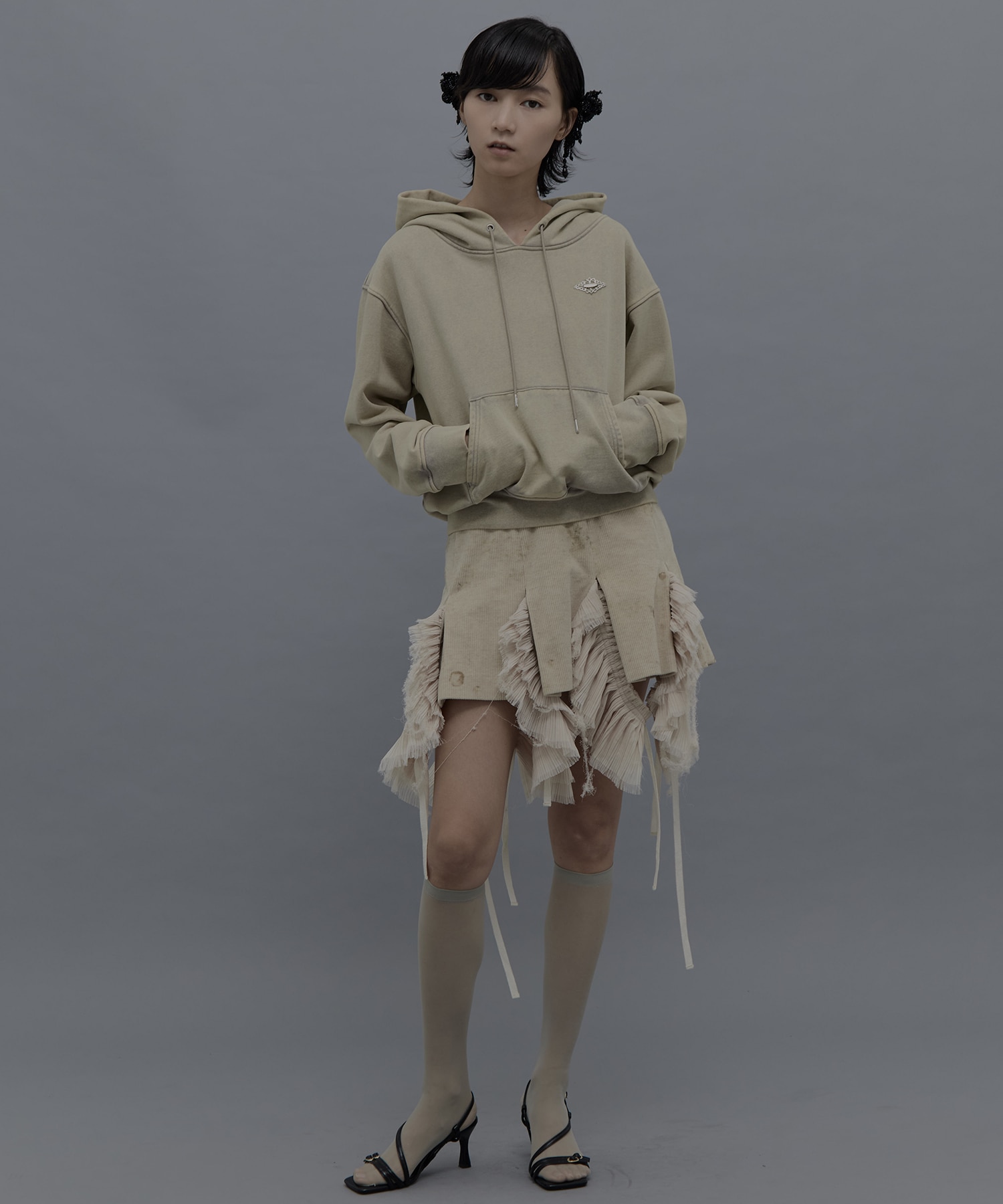 bijou tiara hoodie tanakadaisuke