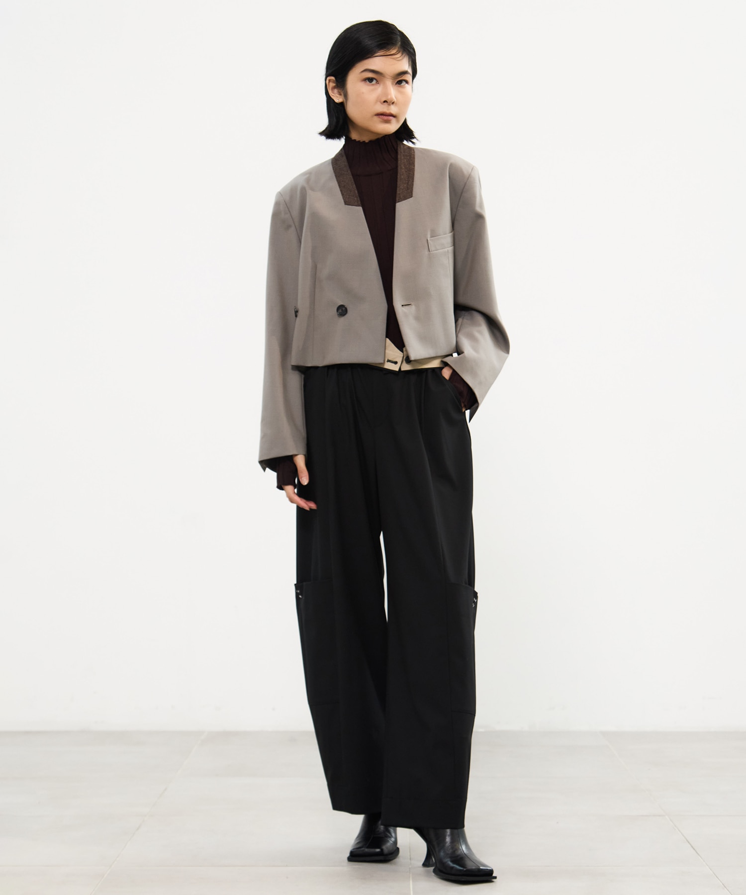 Soft Barrel Leg Cargo Trousers STUDIOUS