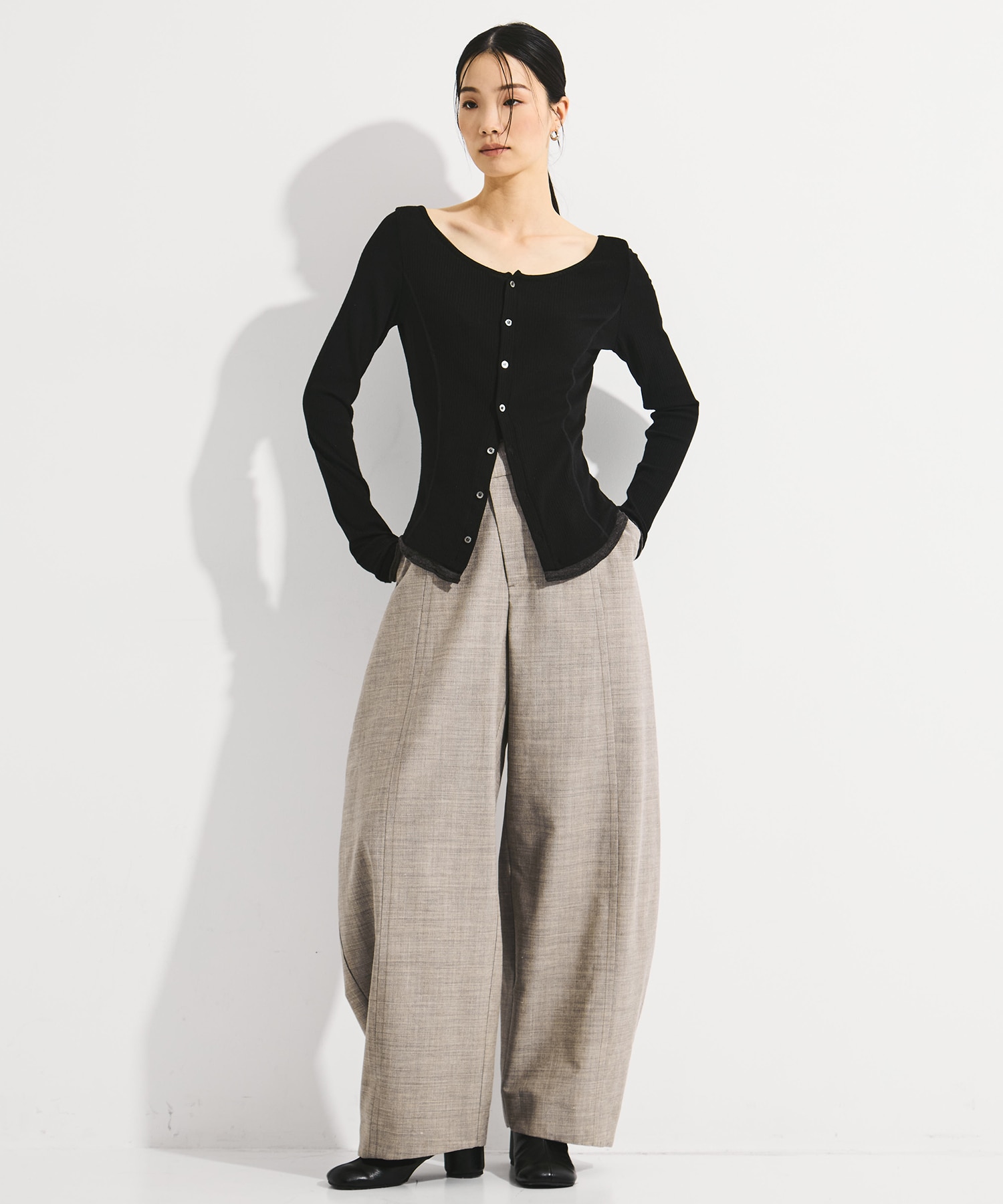 Wool Barrel Leg Trousers STUDIOUS