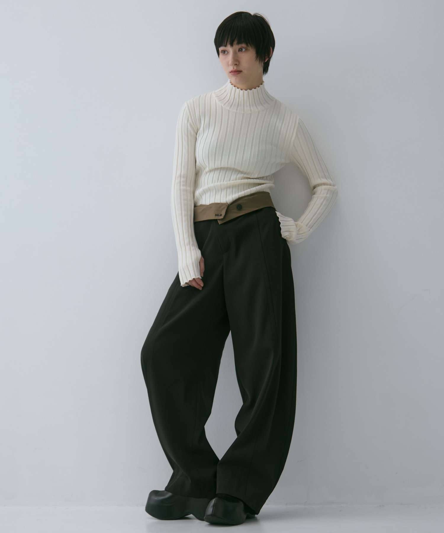 Wool Barrel Leg Trousers STUDIOUS