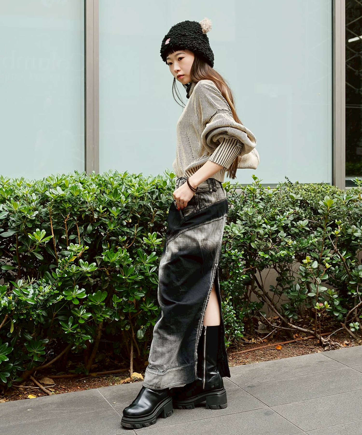 low-rise denim pencil skirt mukcyen