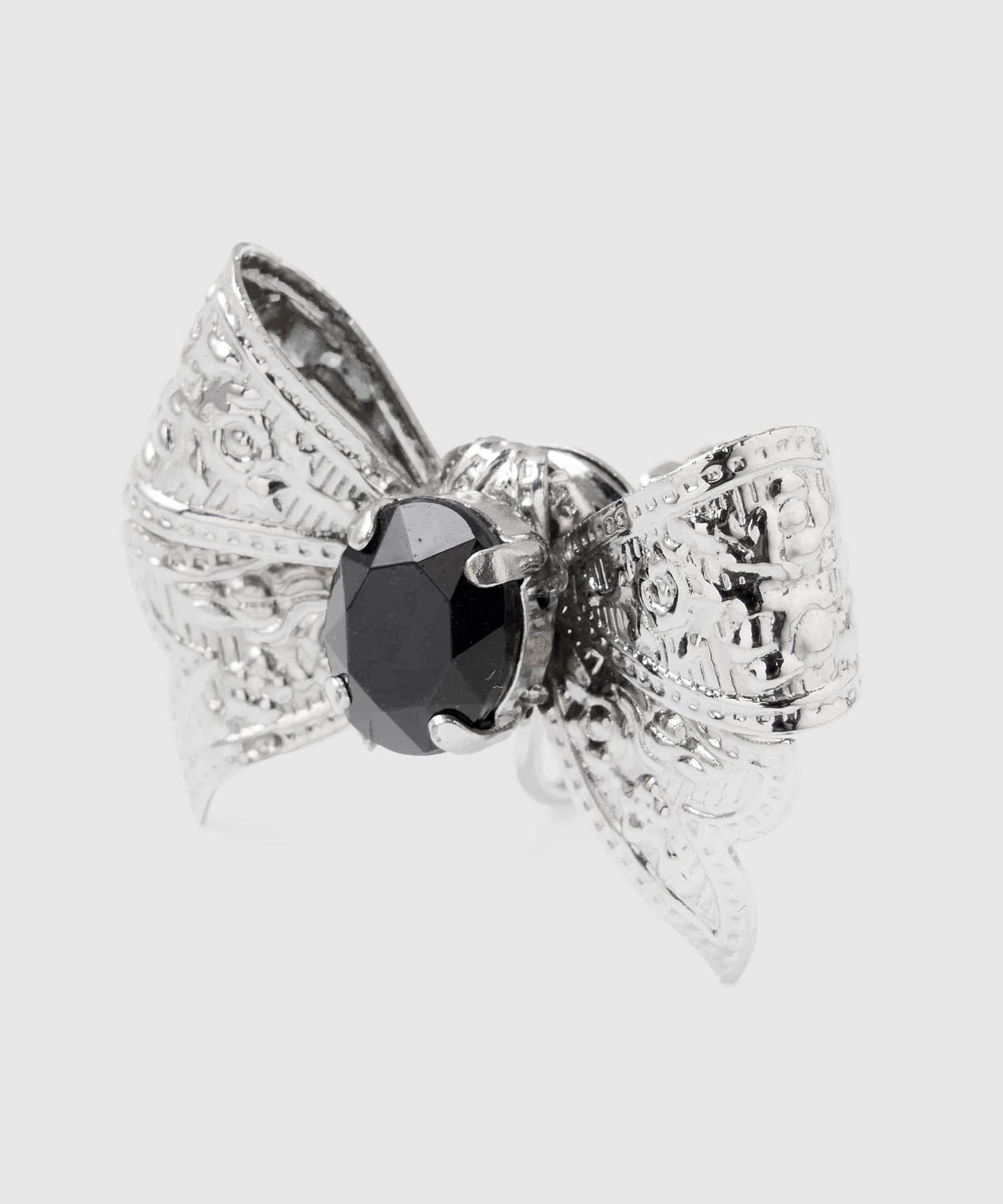 ribbon bijou earrings tanakadaisuke
